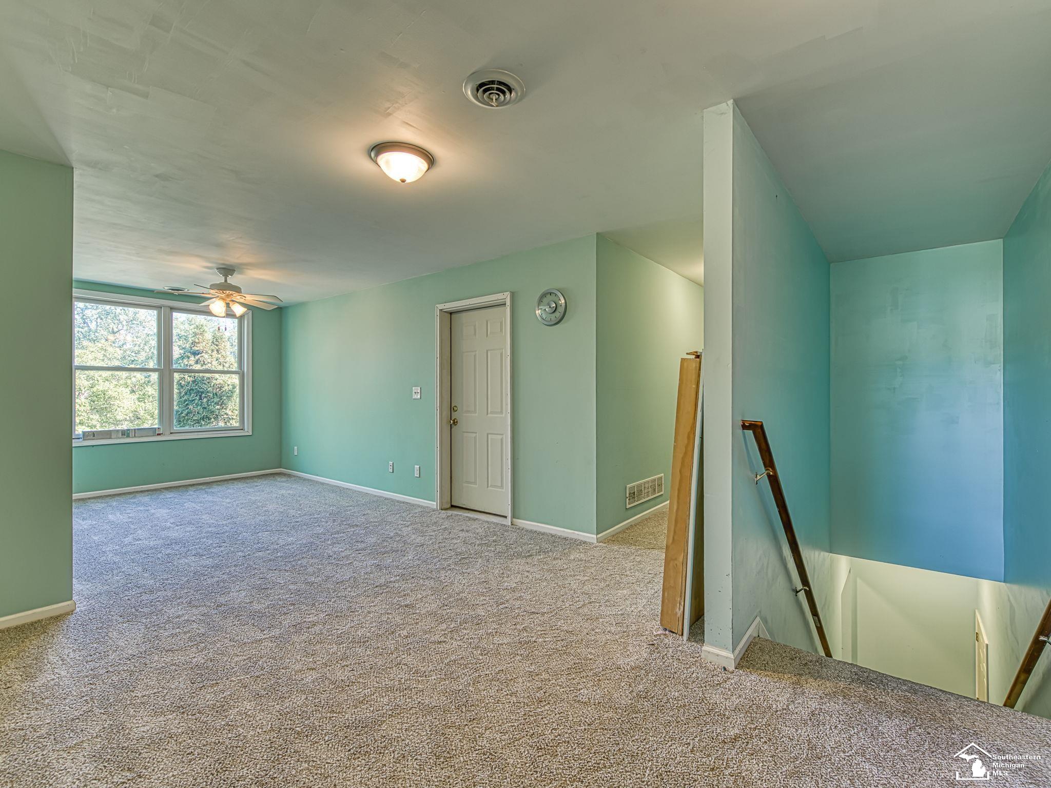 12294 Lakeshore Drive