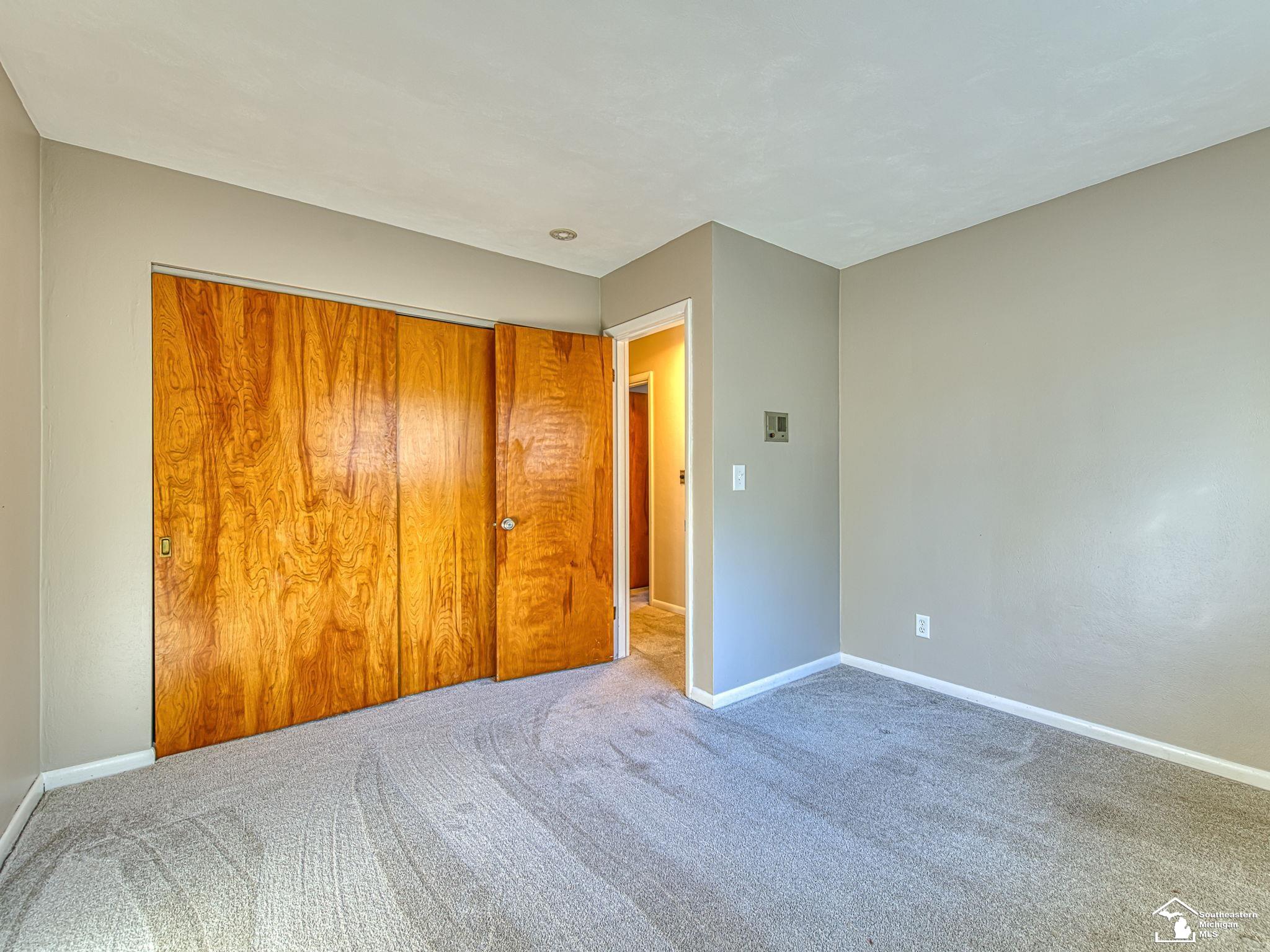 2863 Wiltshire Drive