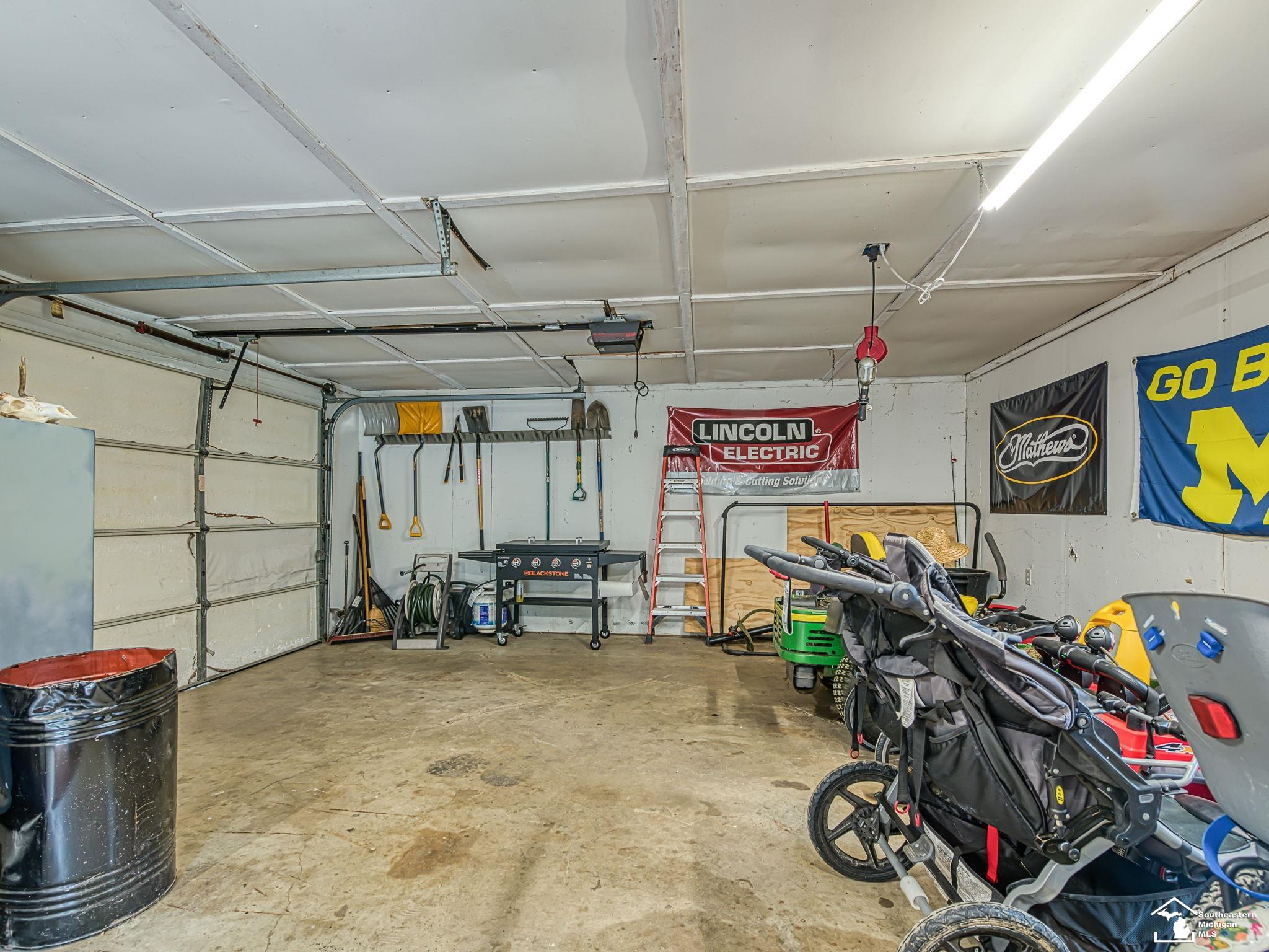 7325 Jackman Road