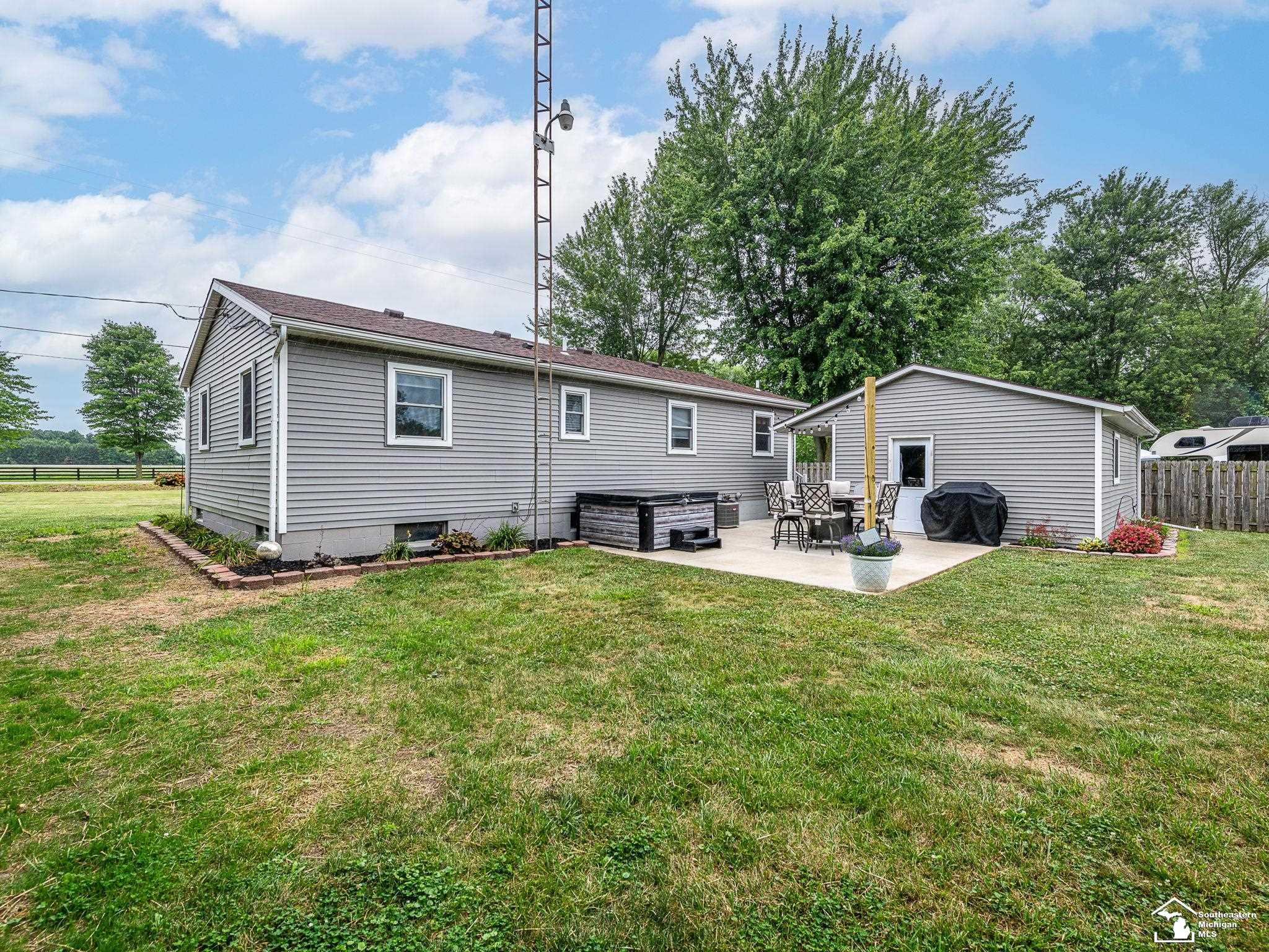 7325 Jackman Road