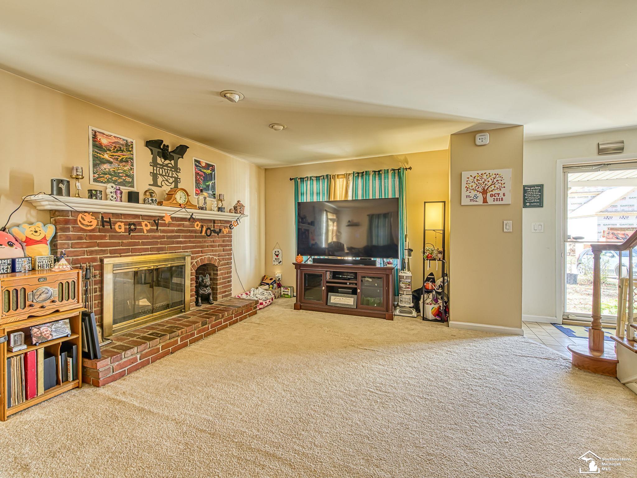 788 N Linville Street
