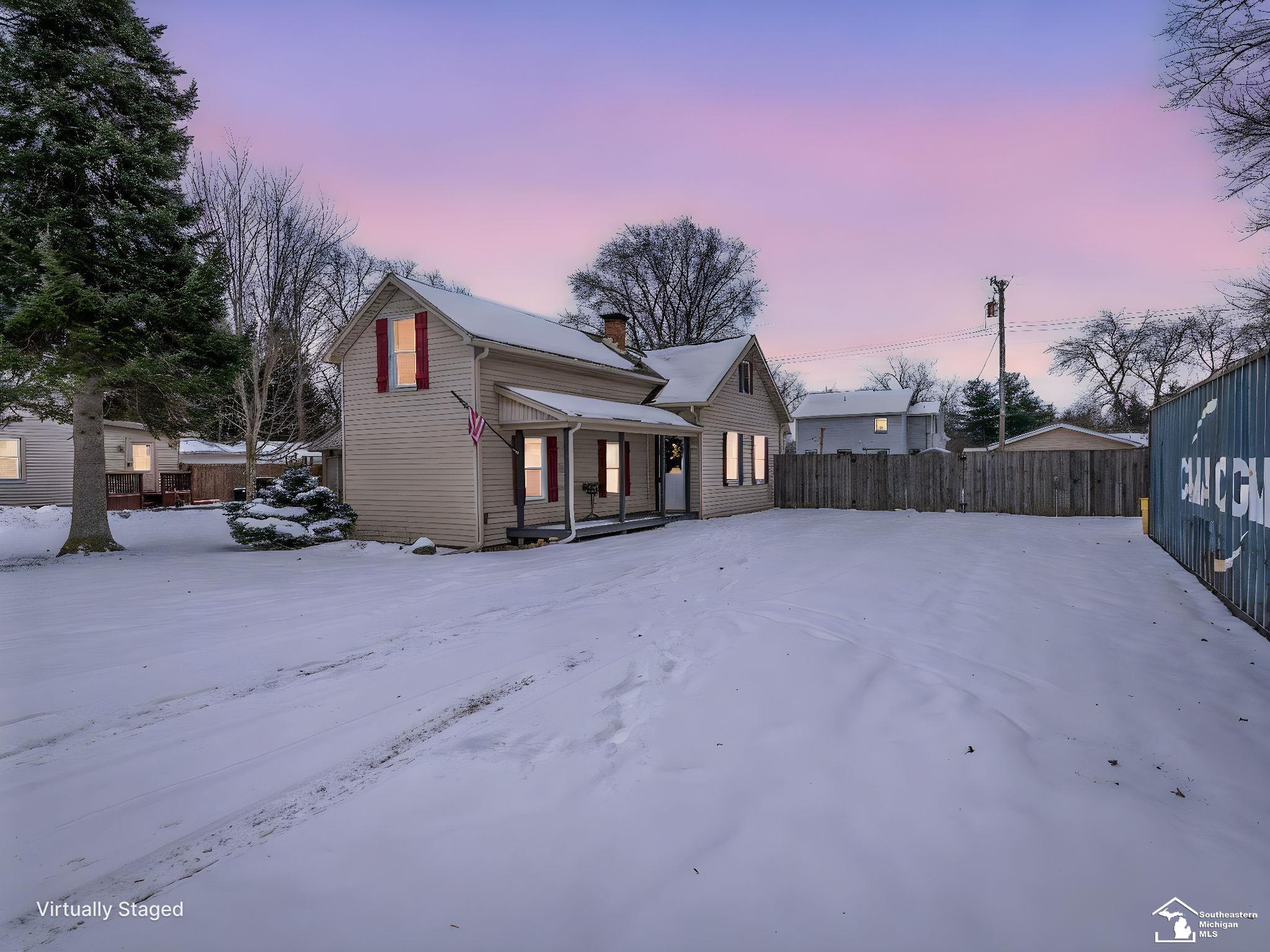 196 E Walnut Street