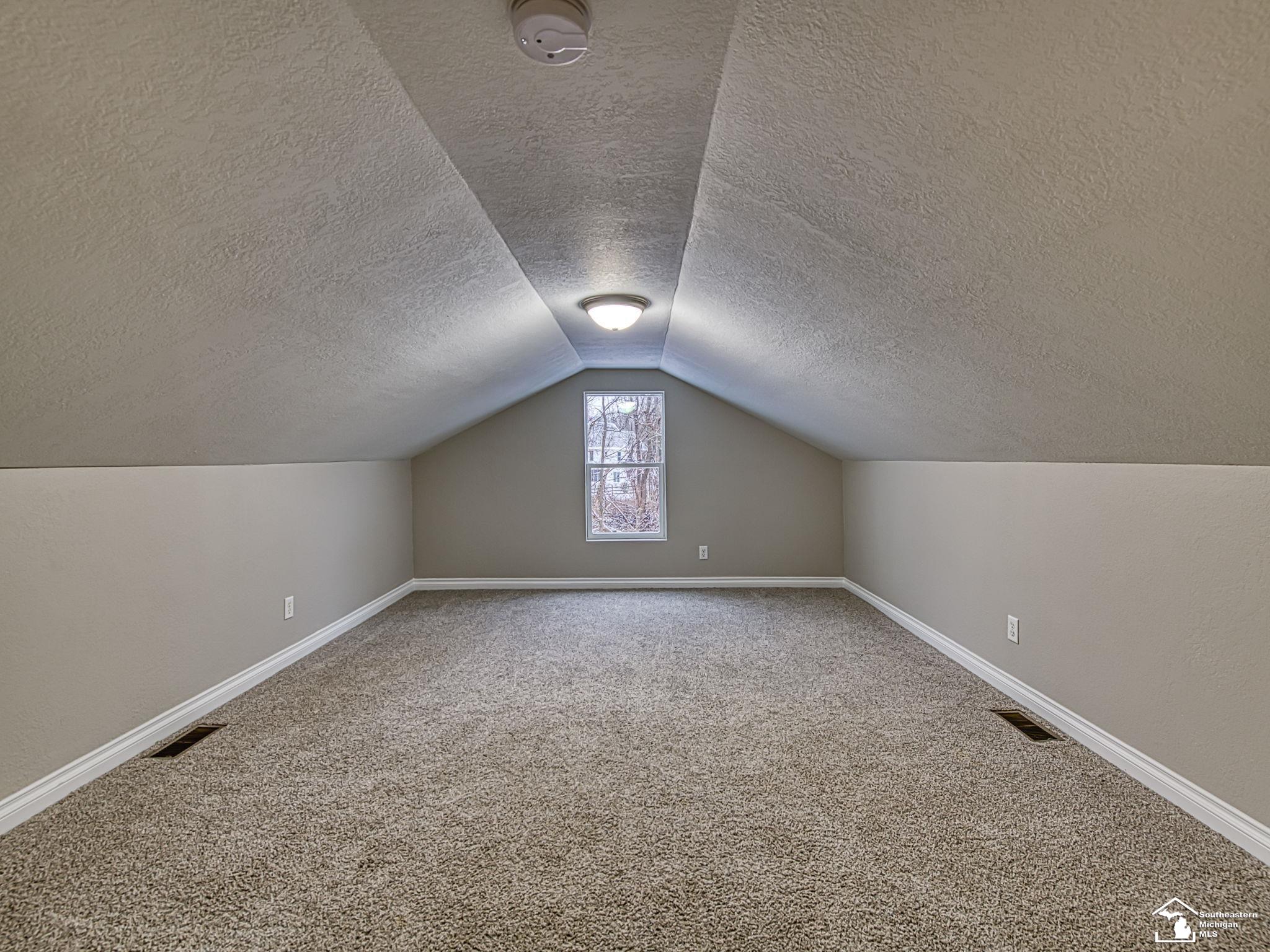 3157 Maplewood Avenue