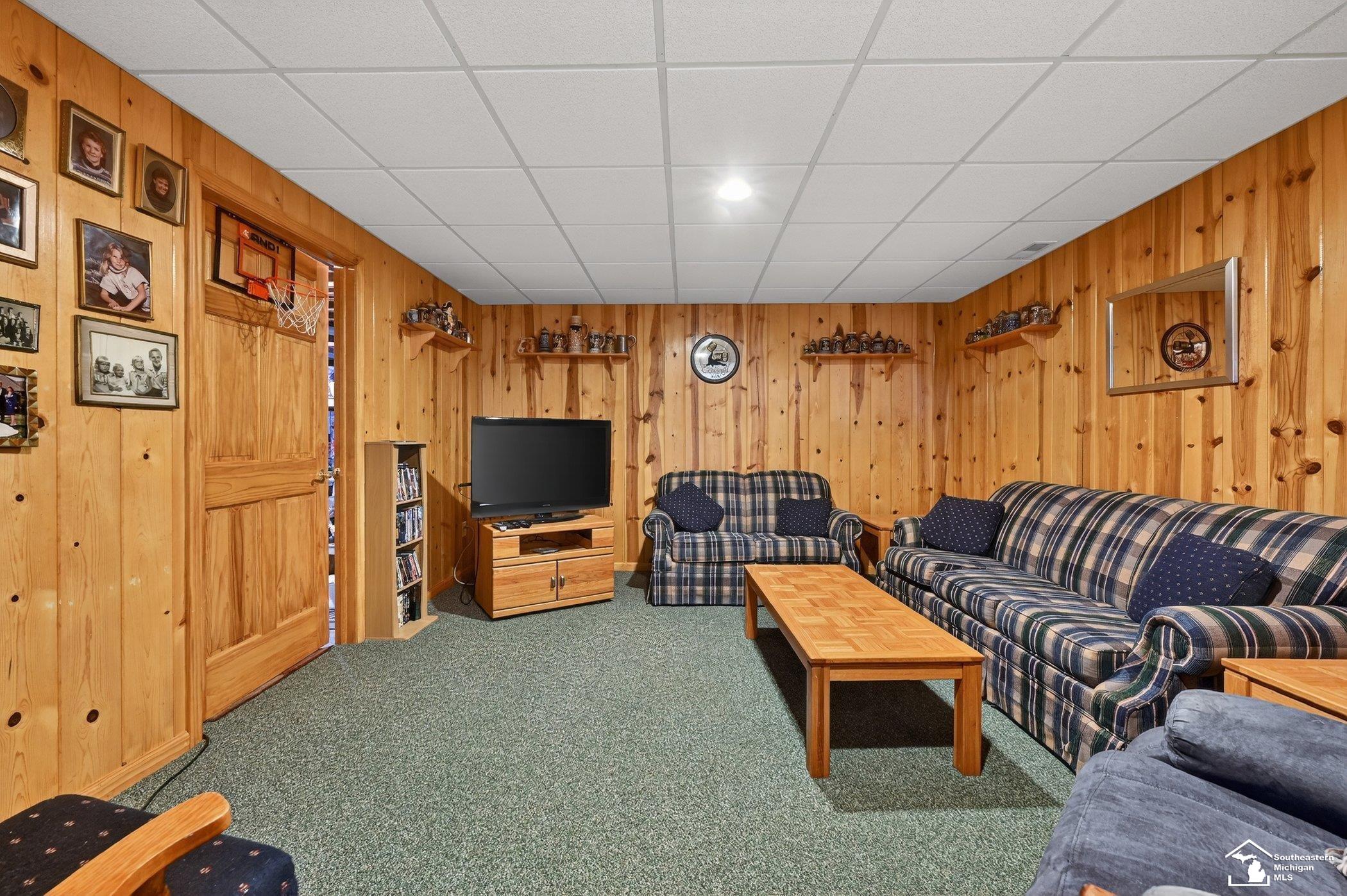 3830 Coachman Drive