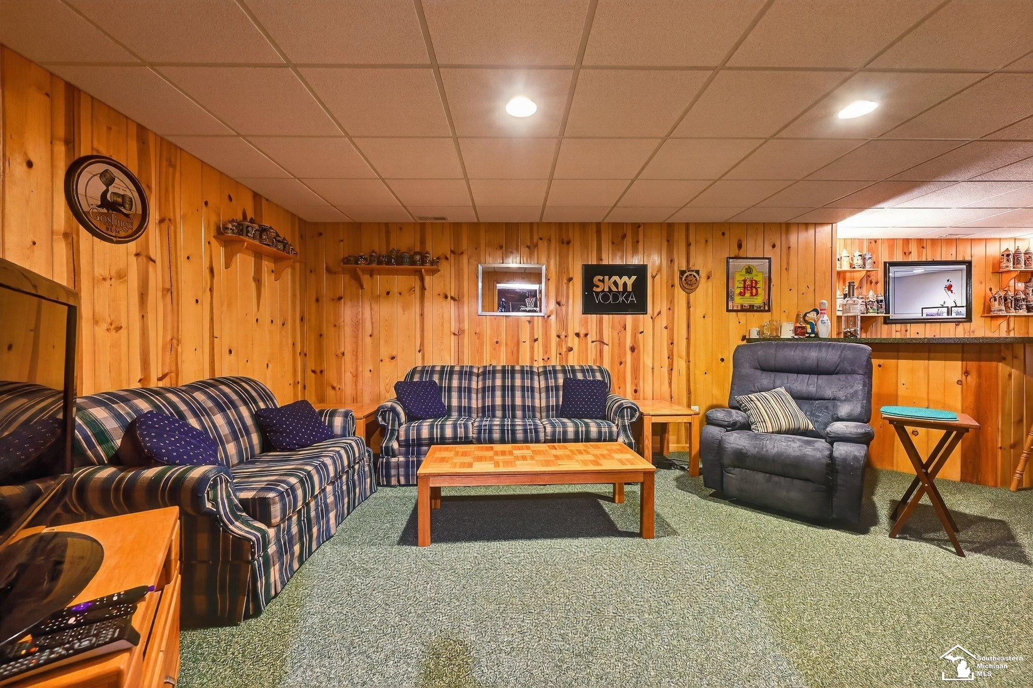 3830 Coachman Drive