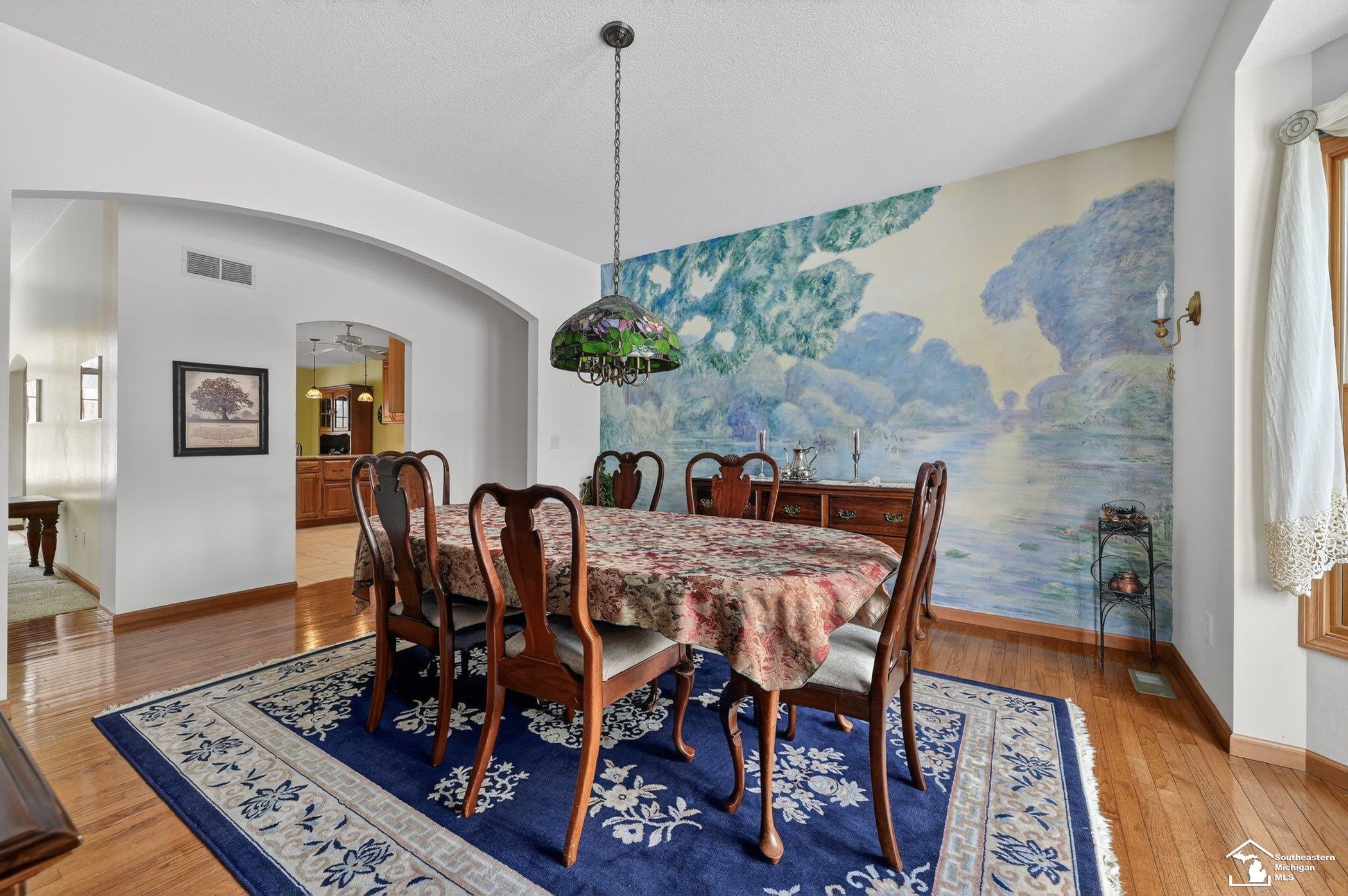 3830 Coachman Drive