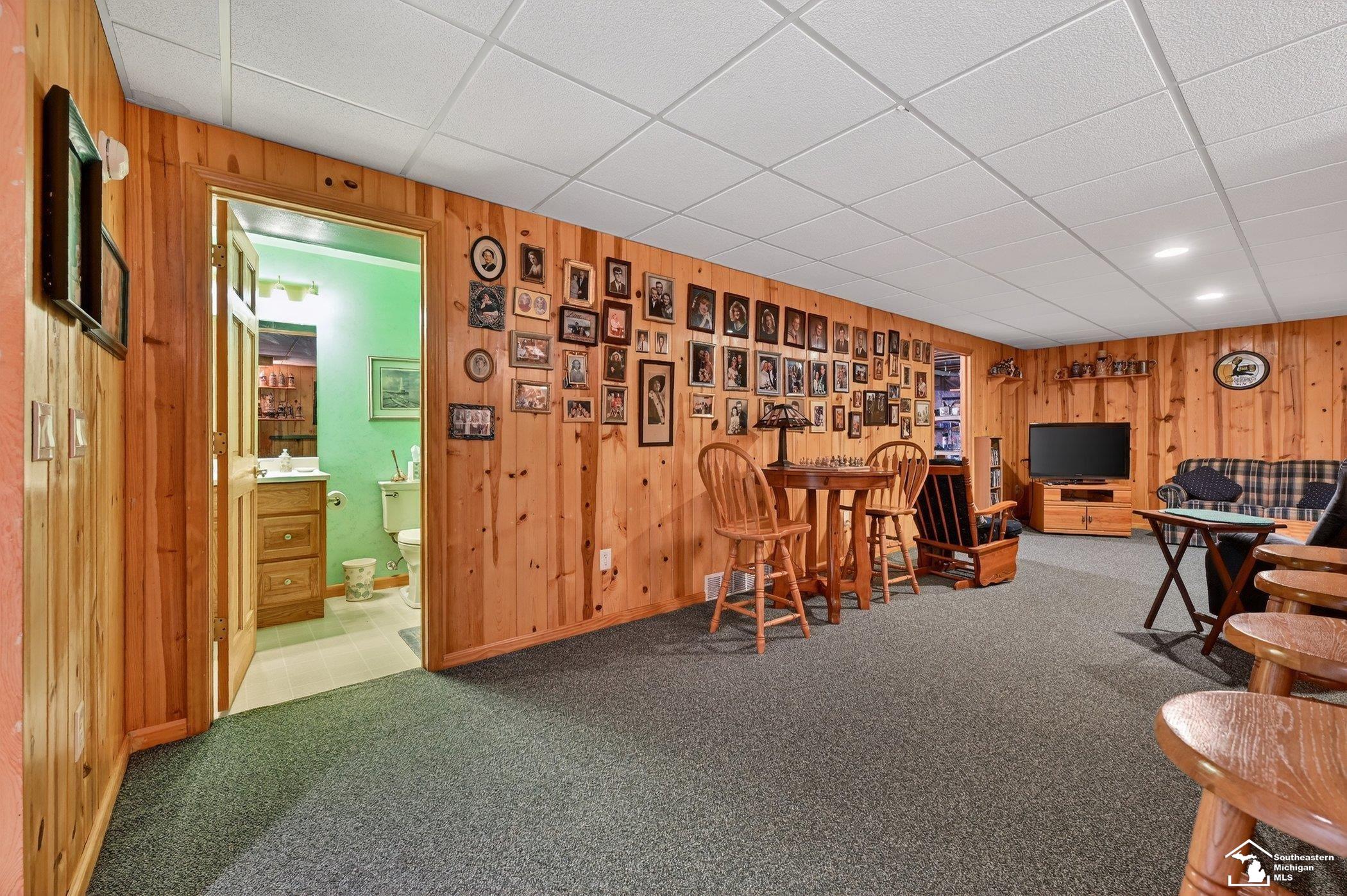 3830 Coachman Drive