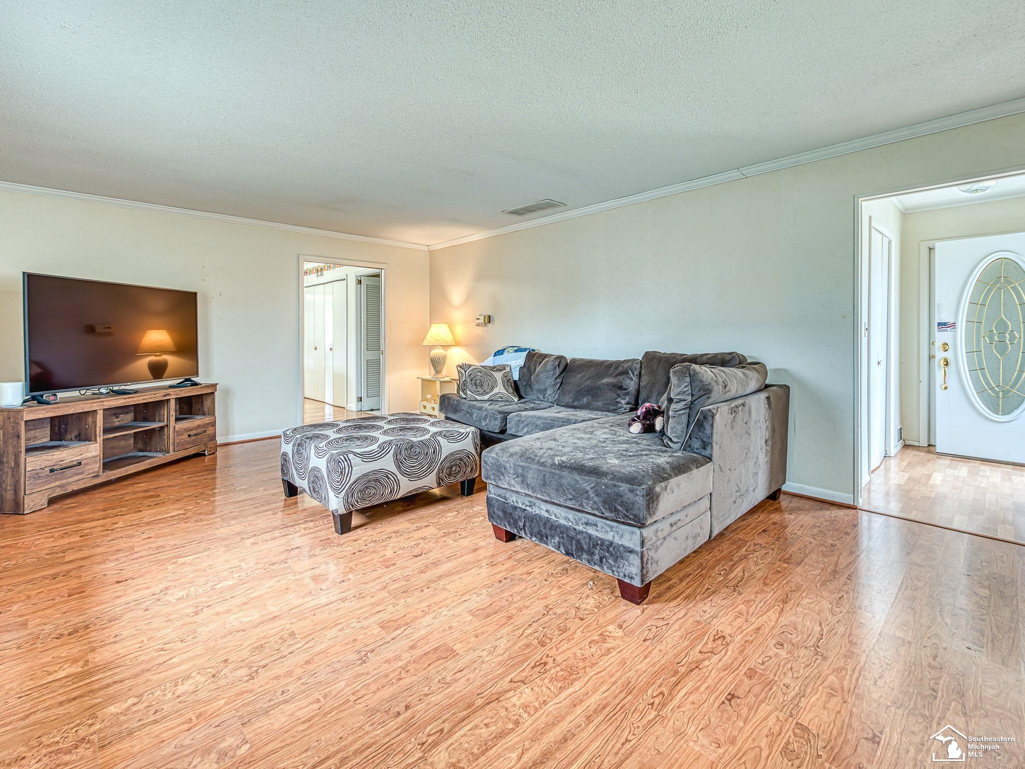 469 Bentley Drive
