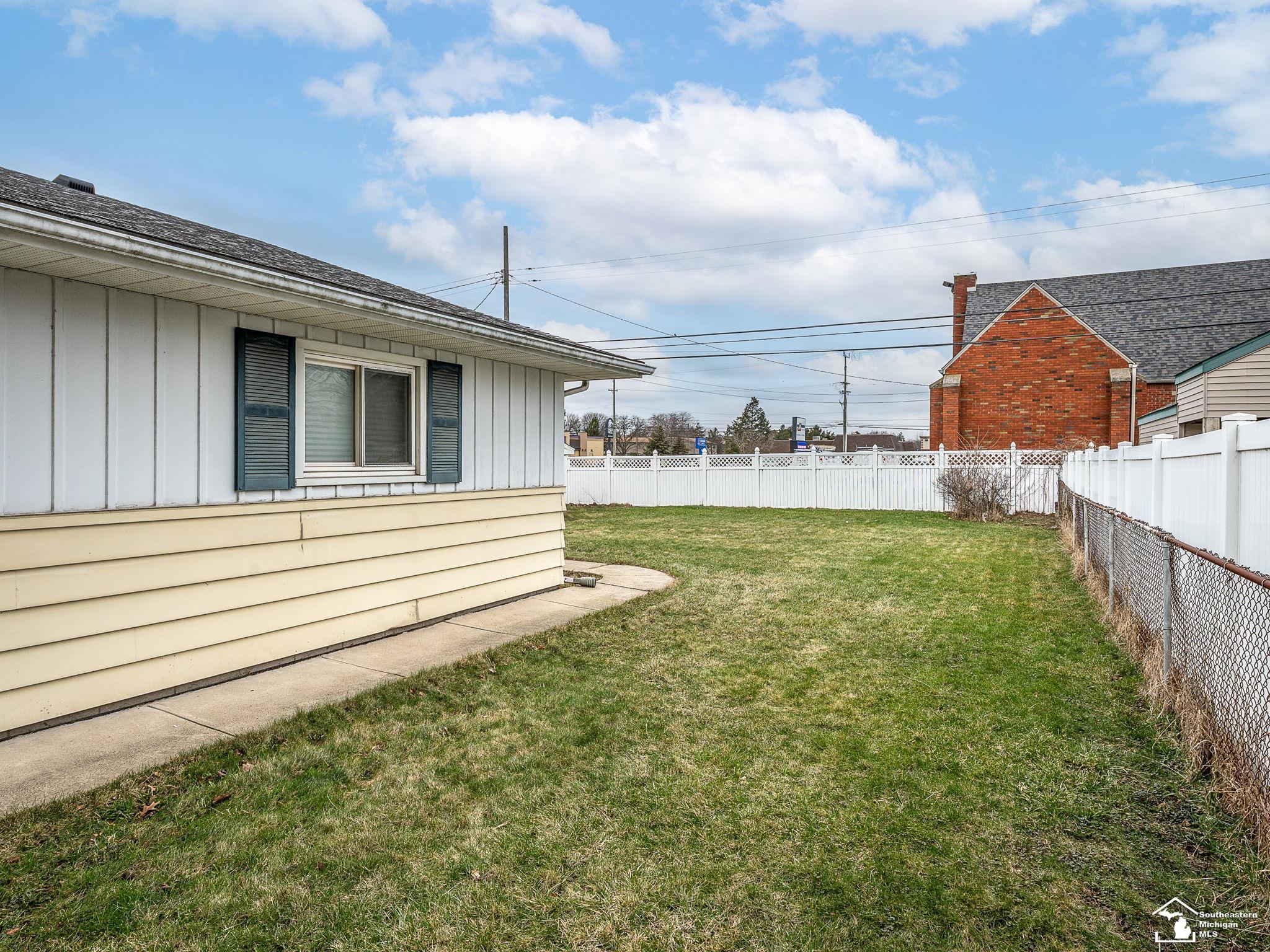 469 Bentley Drive