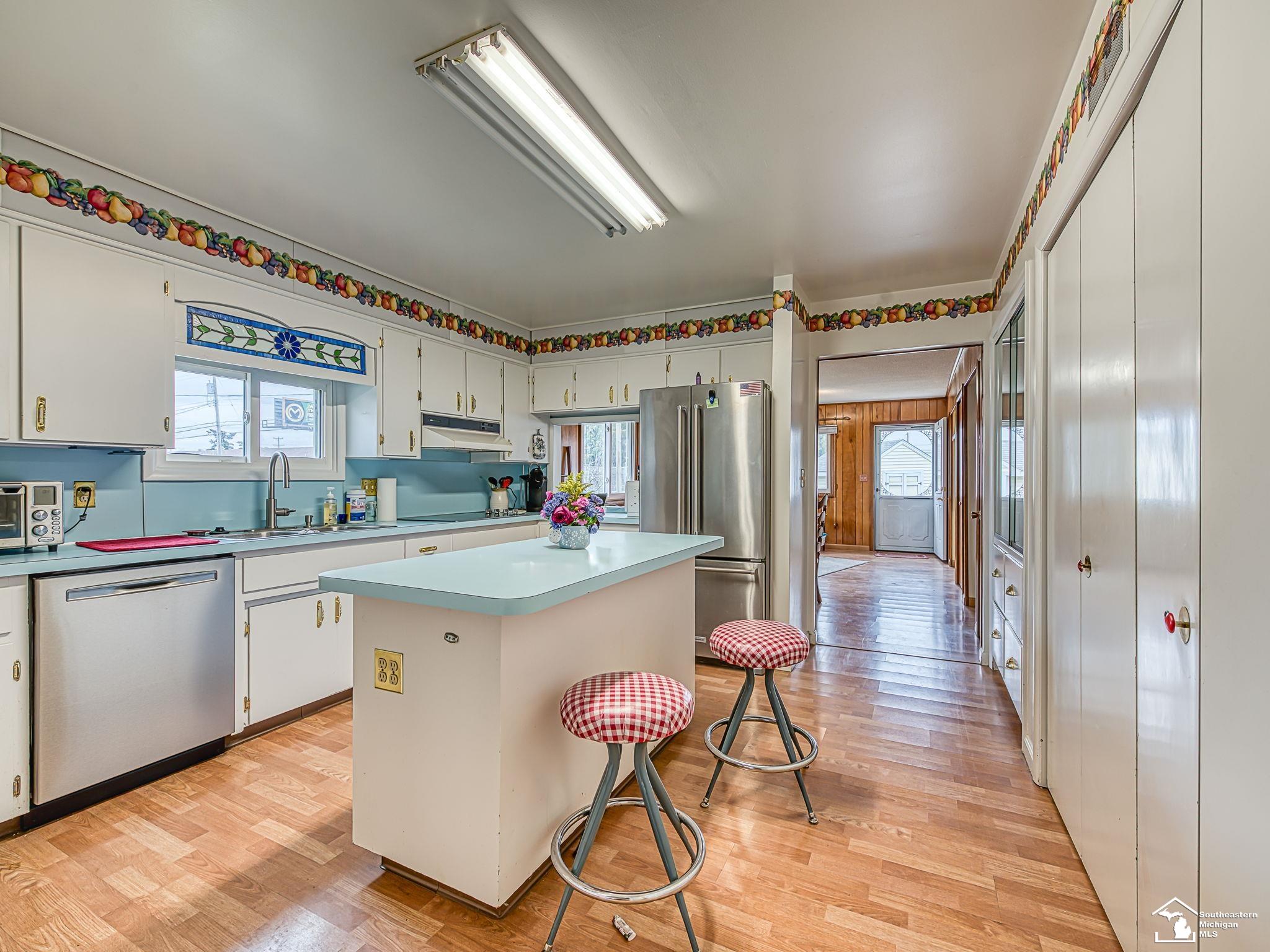 469 Bentley Drive
