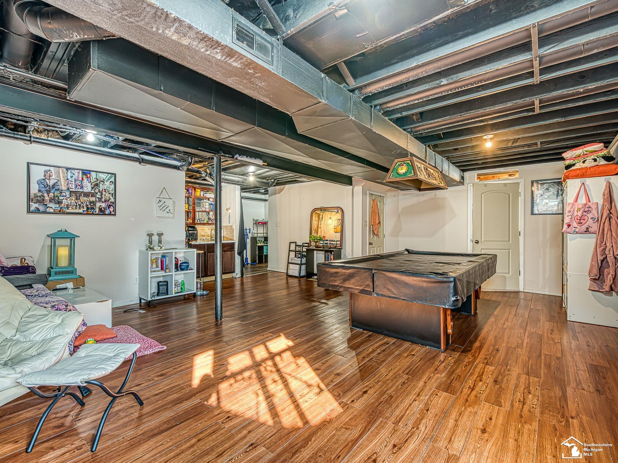 5064 Mallory Street