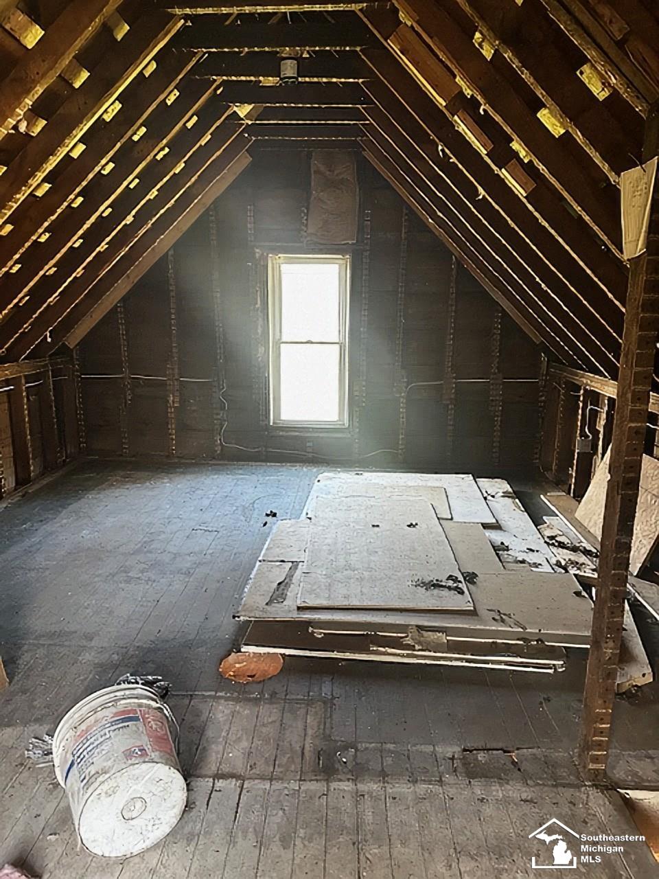 12933 Lulu Road