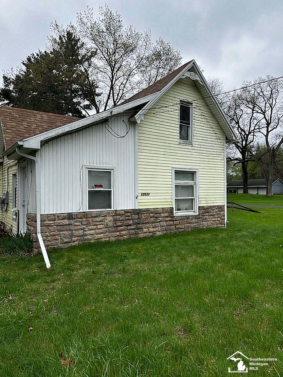 12933 Lulu Road