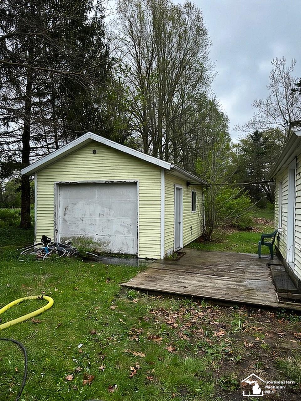 12933 Lulu Road