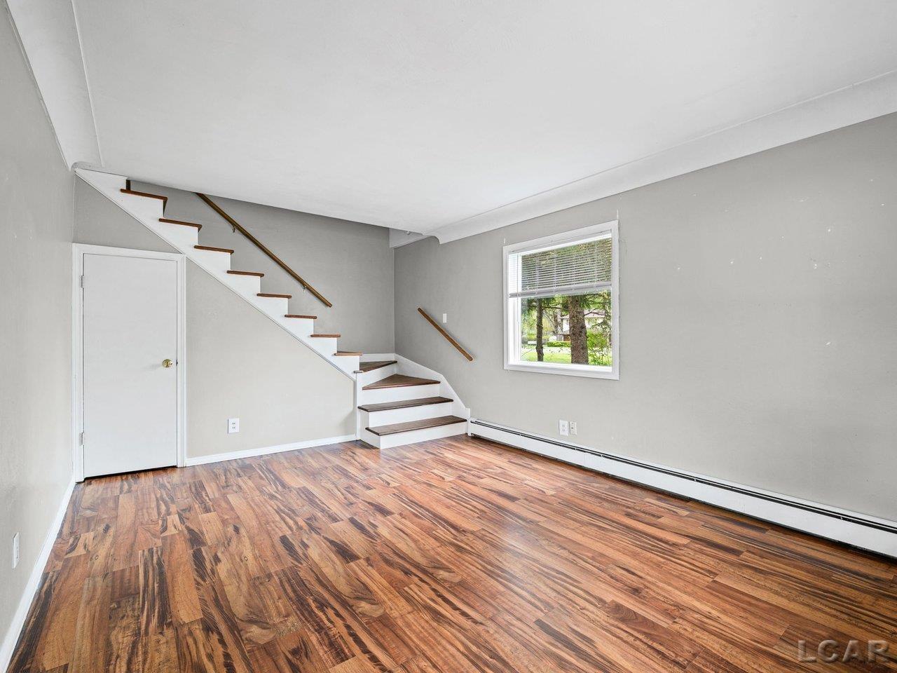 106 W Walnut Street