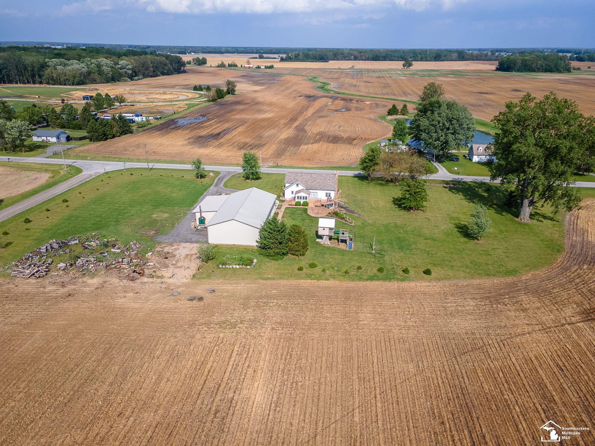 4648 S County Line Highway