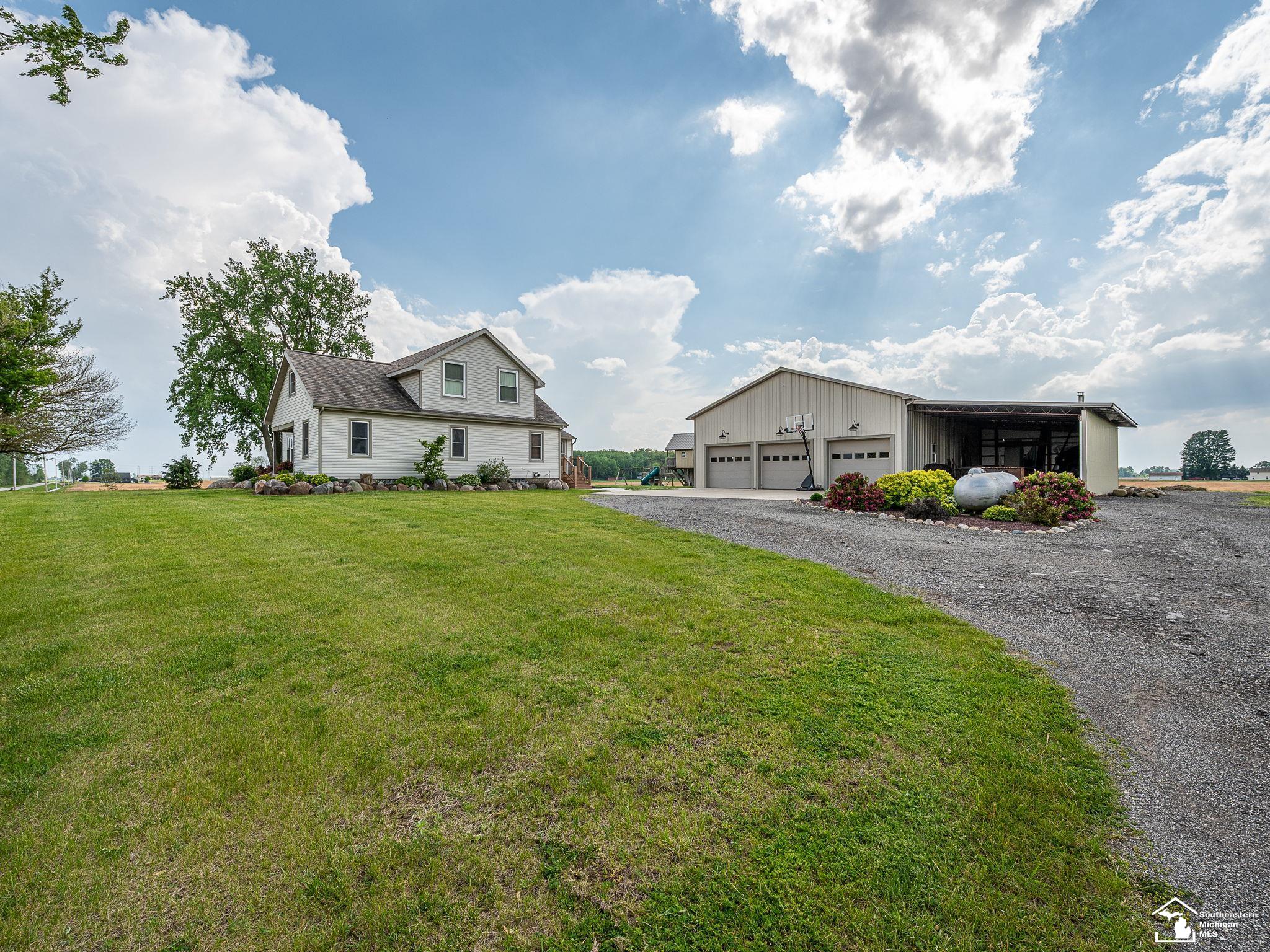 4648 S County Line Highway