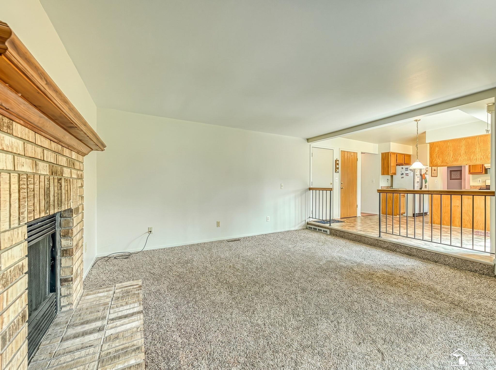 22262 Sherwood Lane