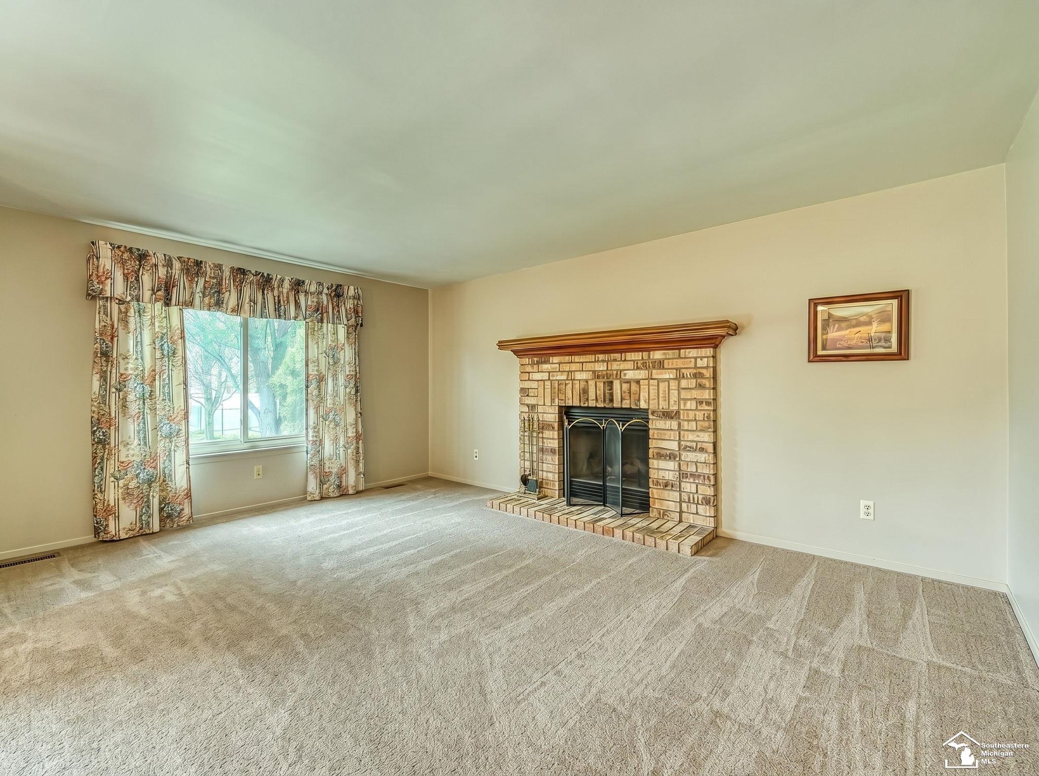 22262 Sherwood Lane