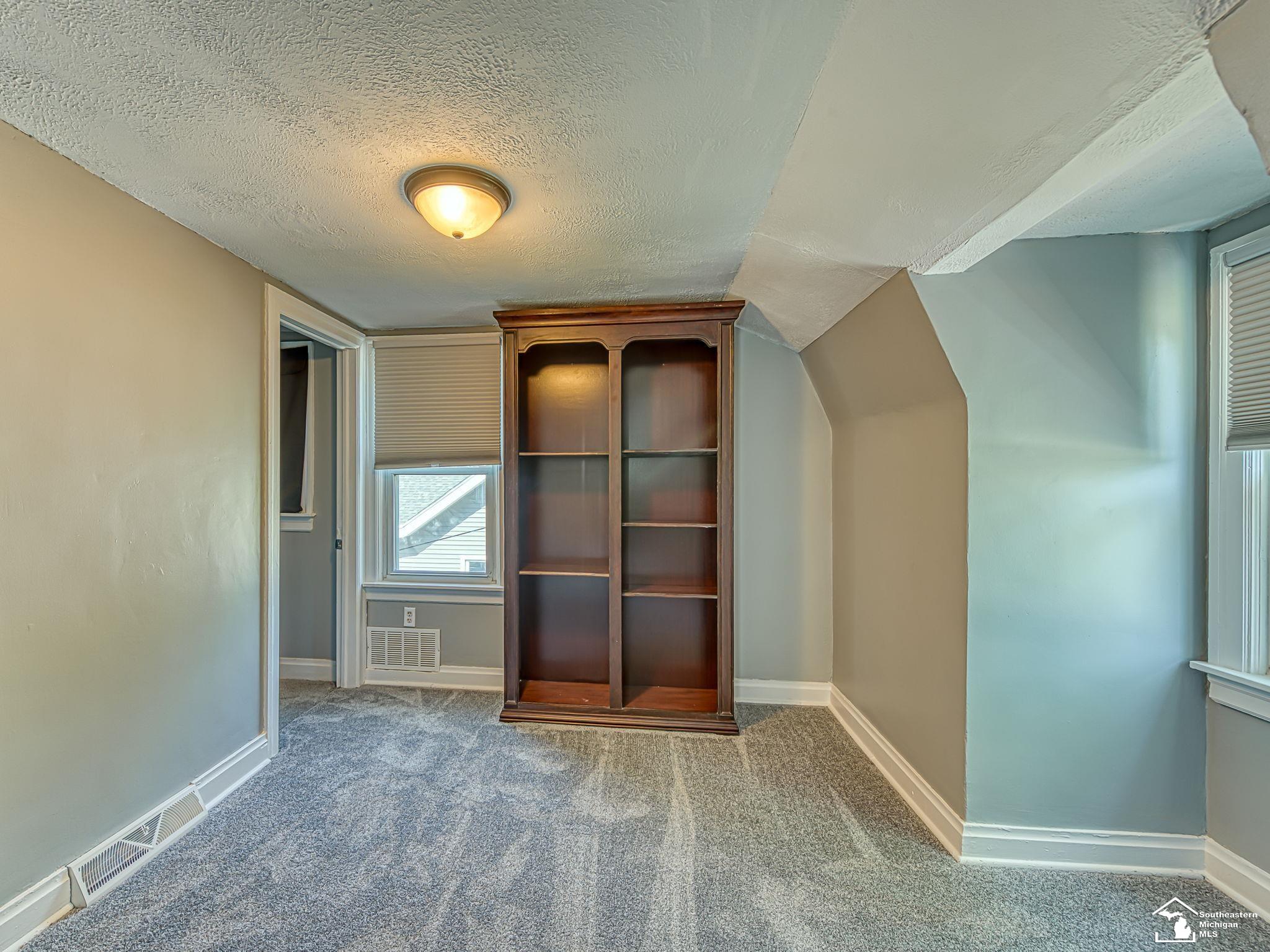 1149 W Dean Road