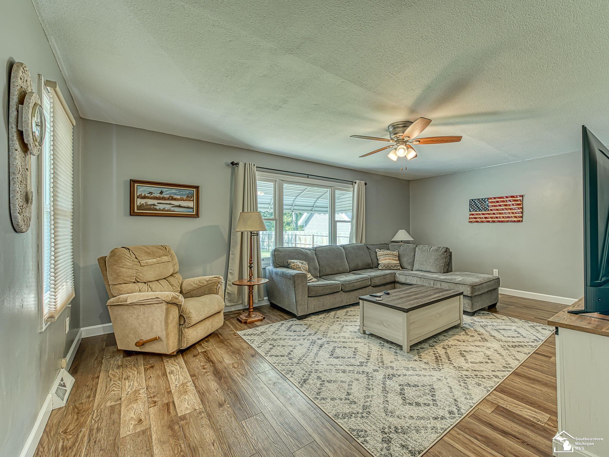 1149 W Dean Road