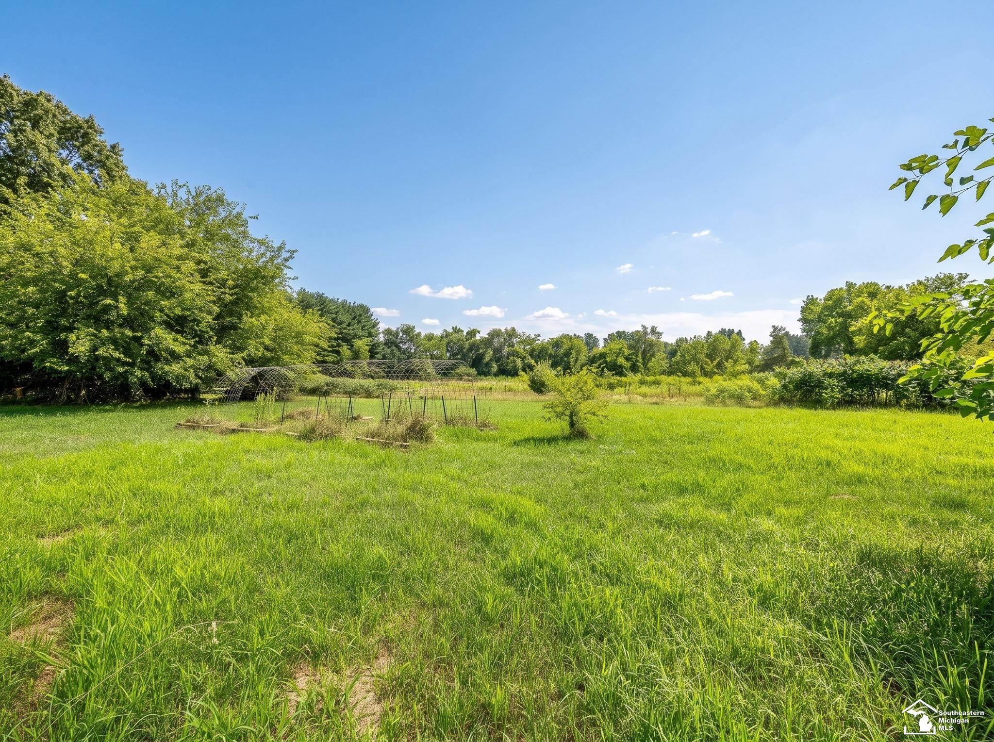 1689 W Rauch Road