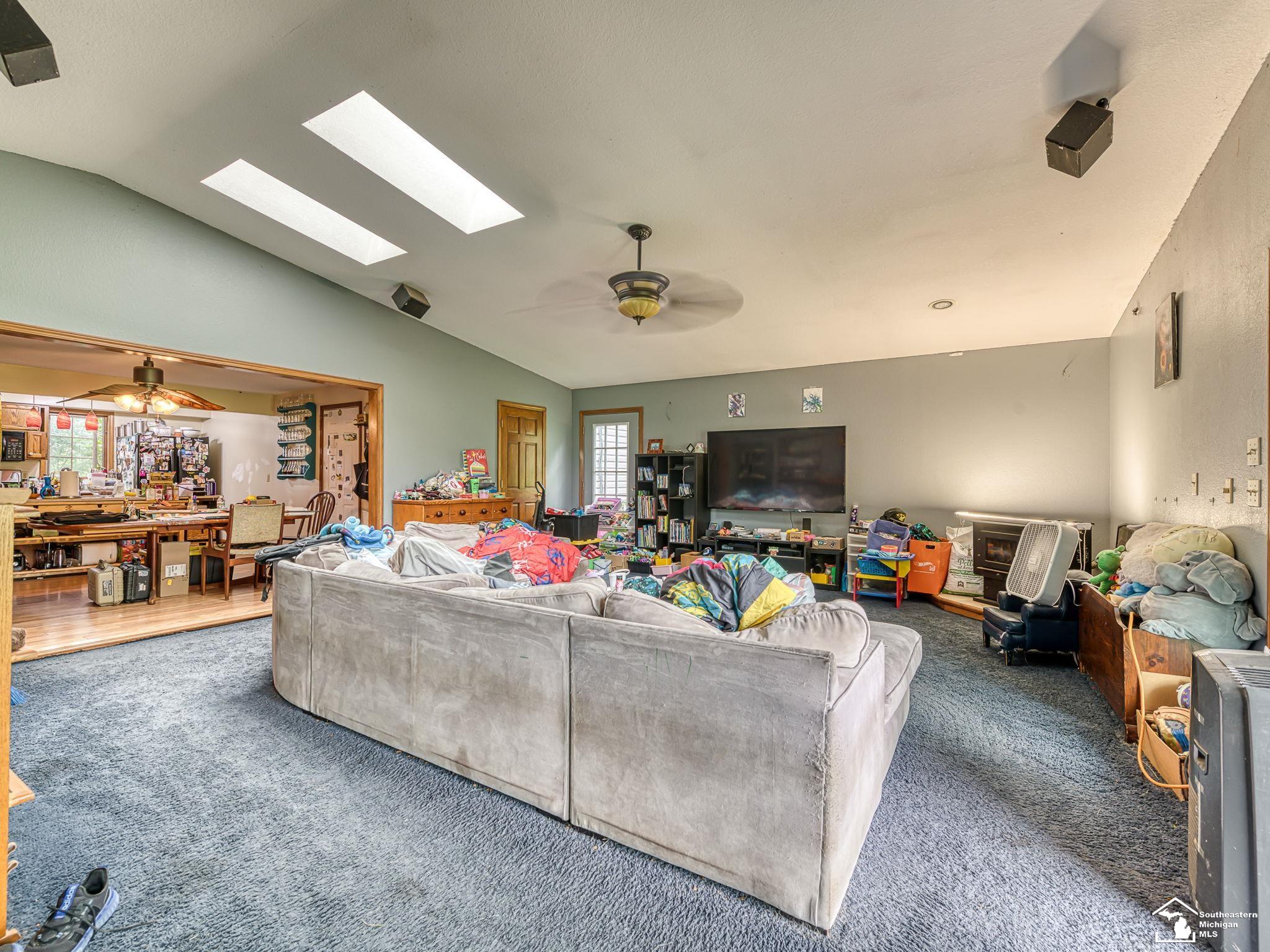 1689 W Rauch Road