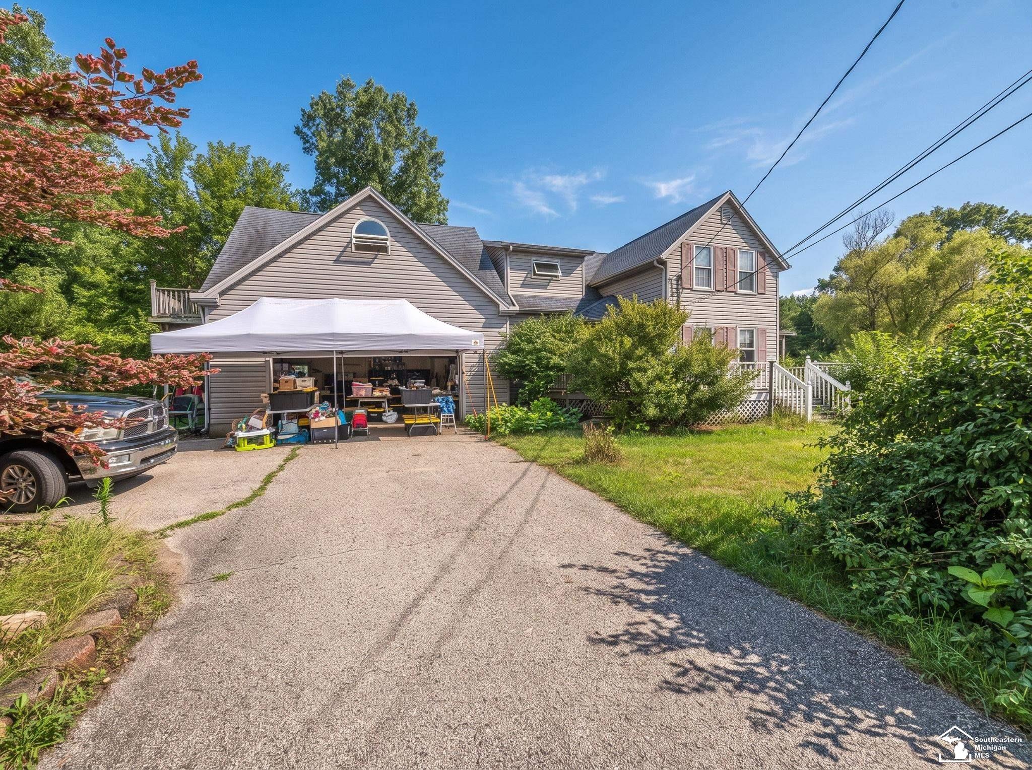 1689 W Rauch Road