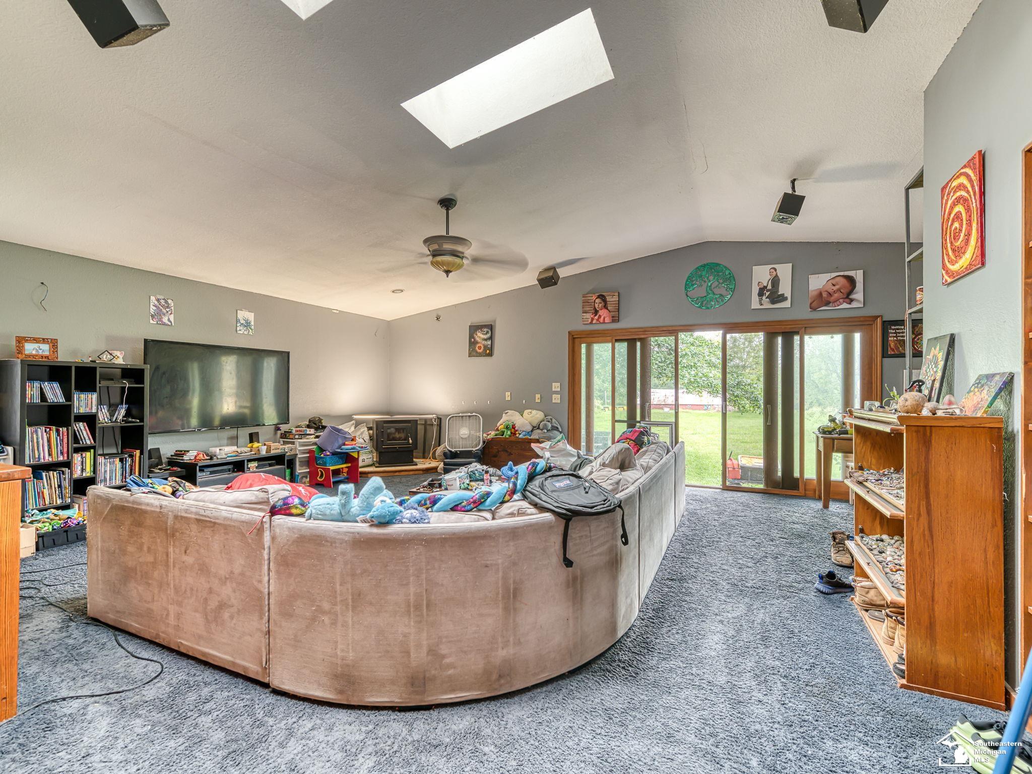 1689 W Rauch Road