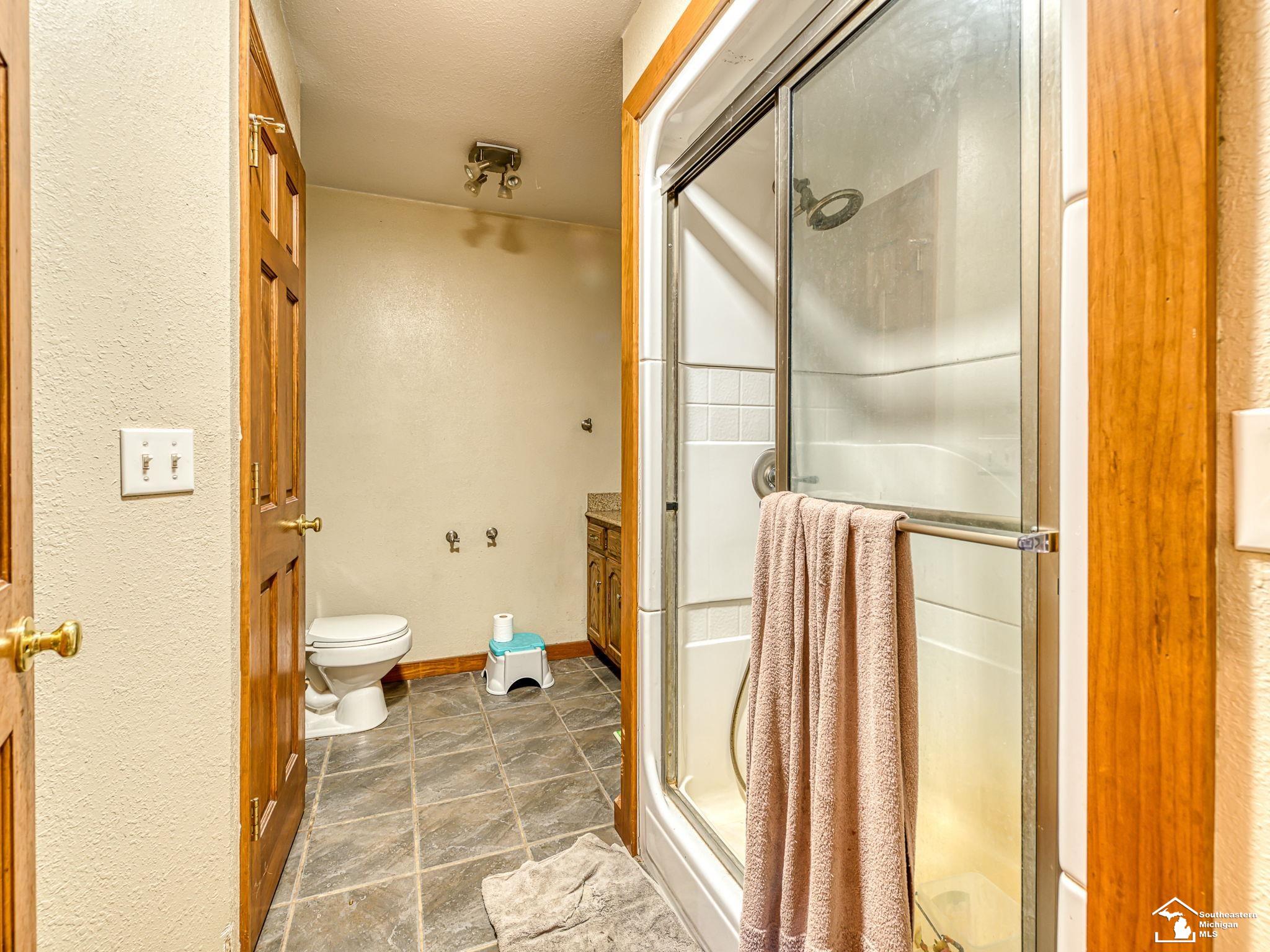 1689 W Rauch Road