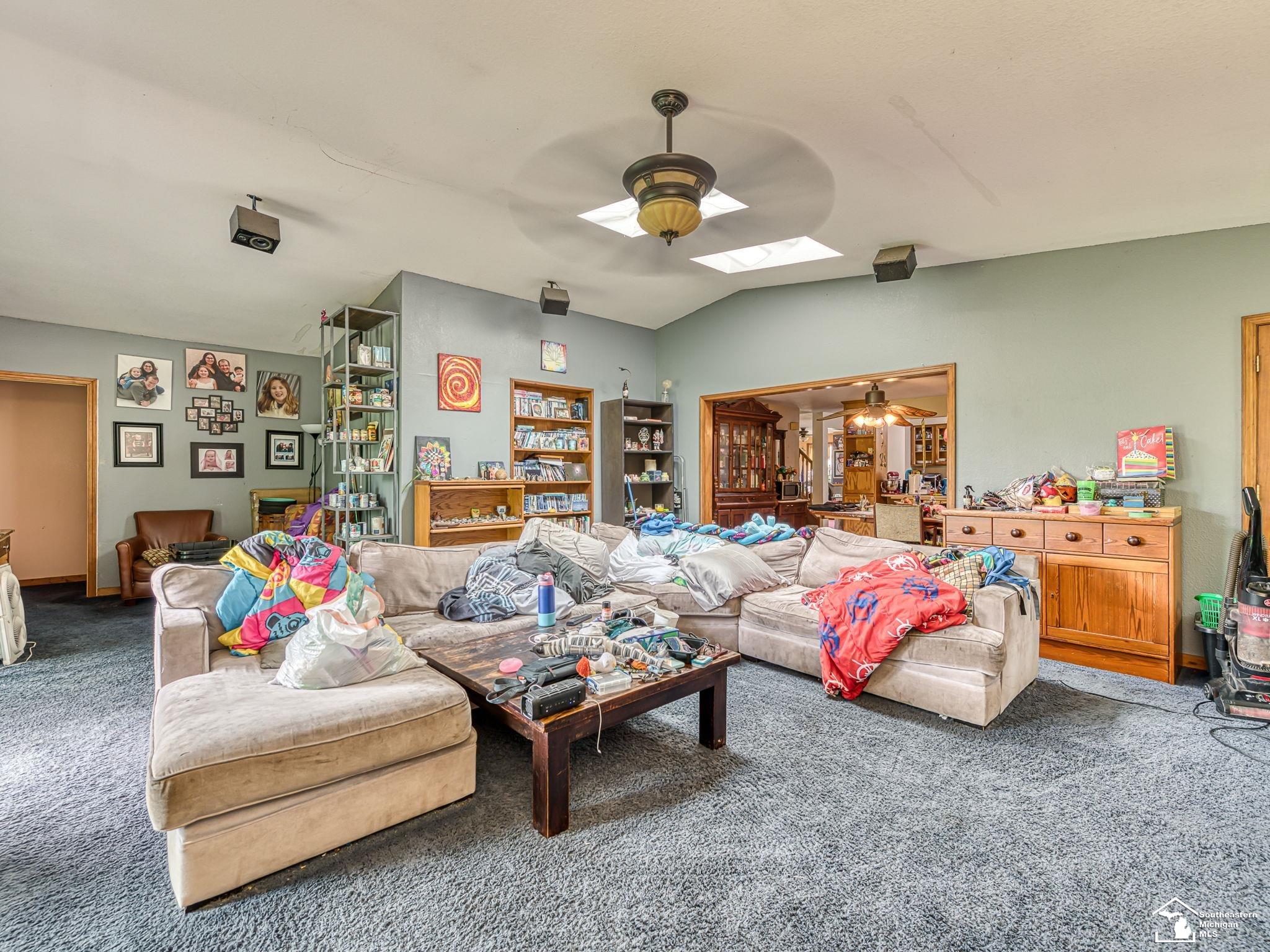 1689 W Rauch Road