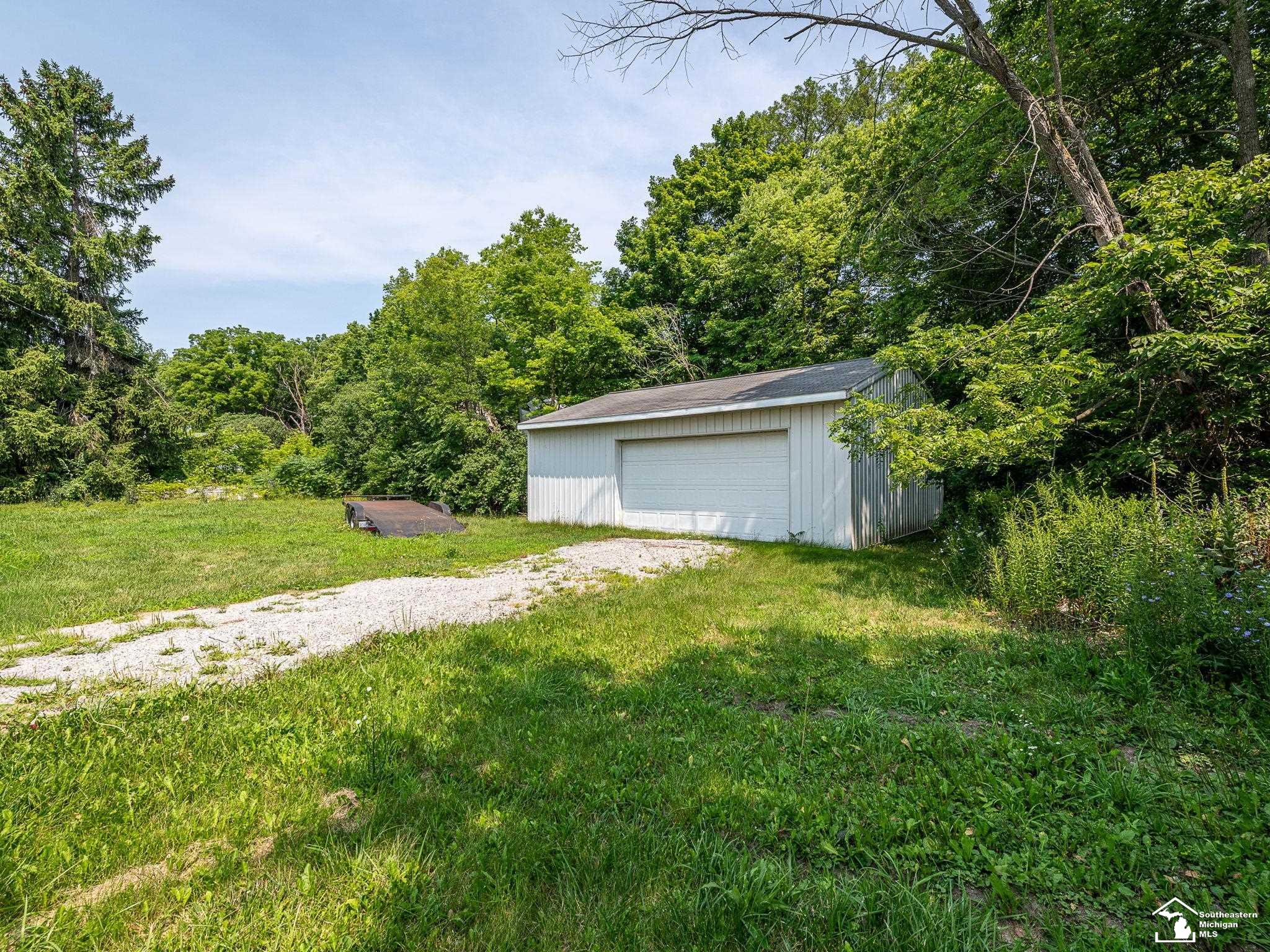 1606 Mooreville Road