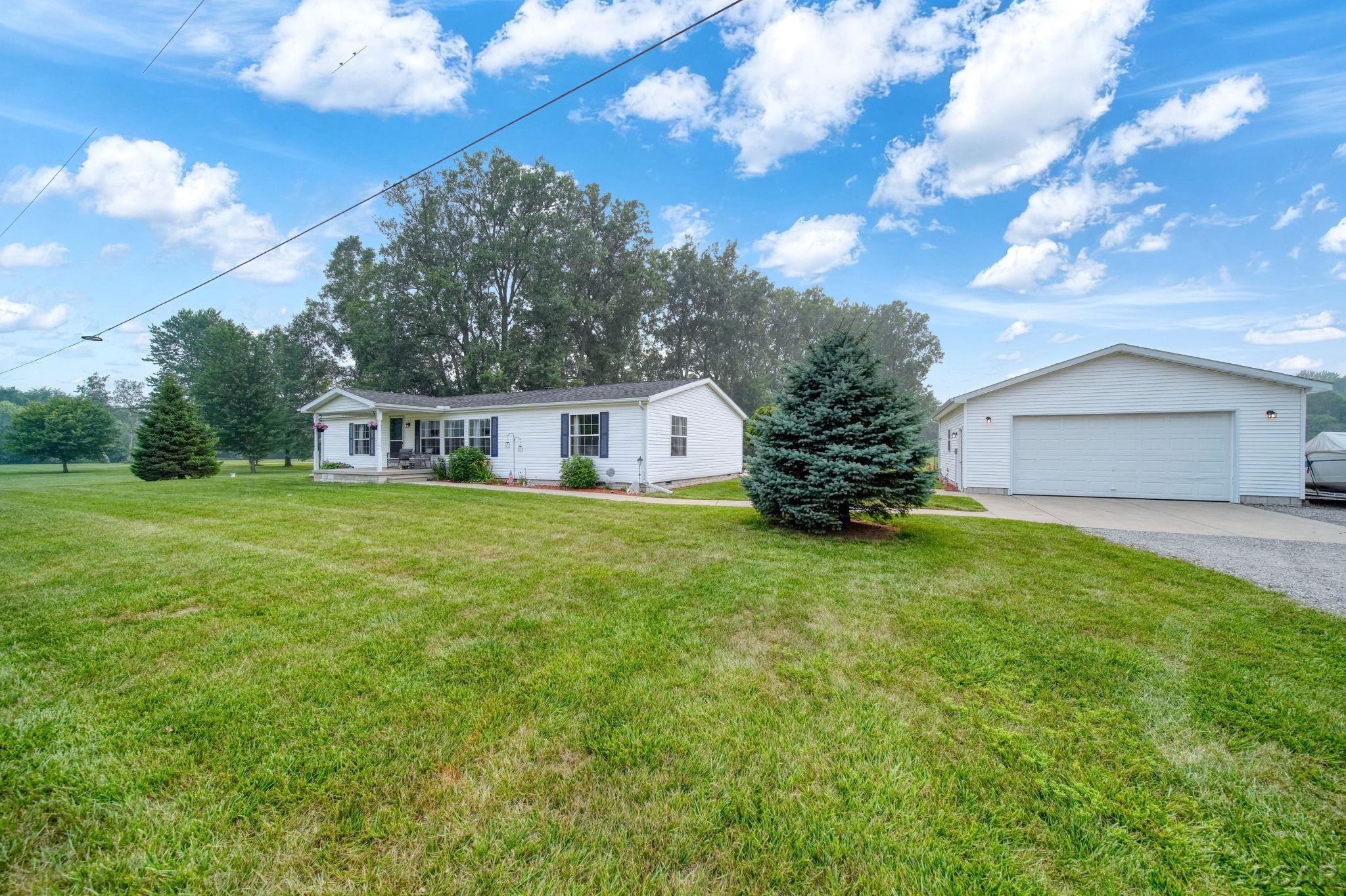 1052 Meanwell Road