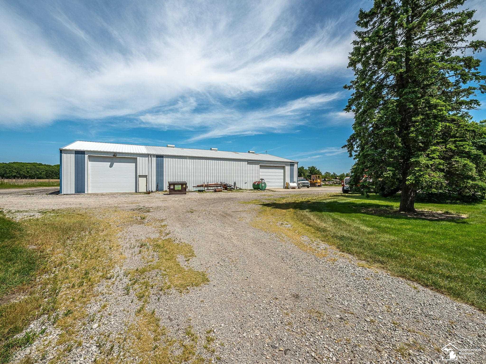 1661 Bucholtz Highway