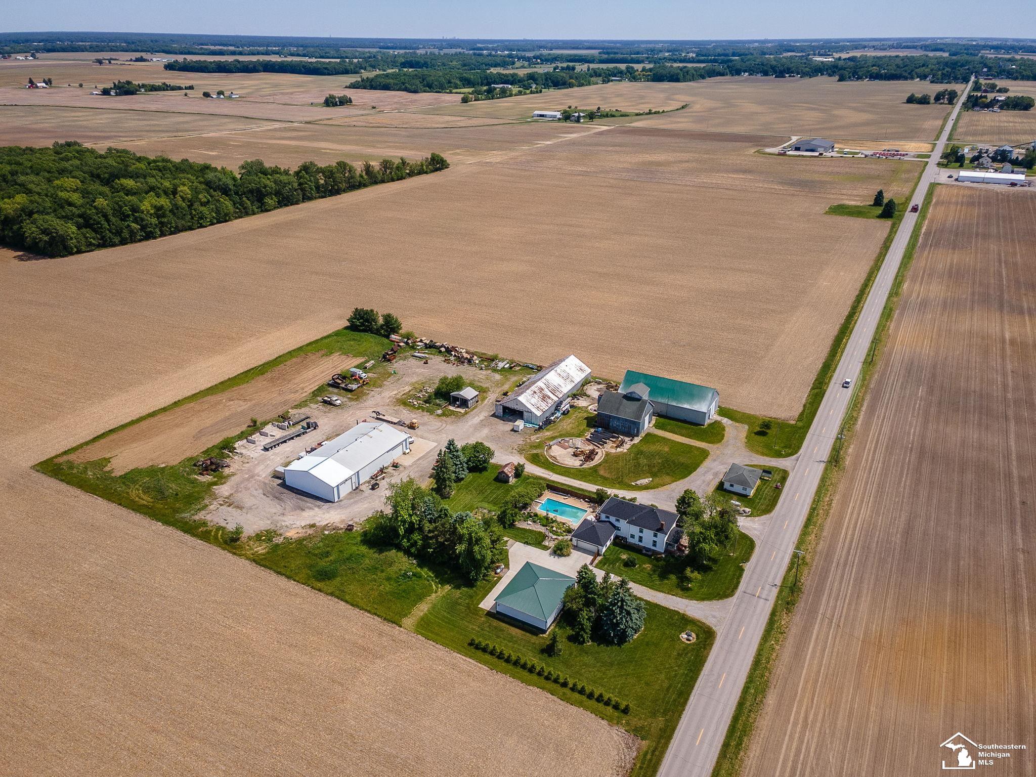 1661 Bucholtz Highway