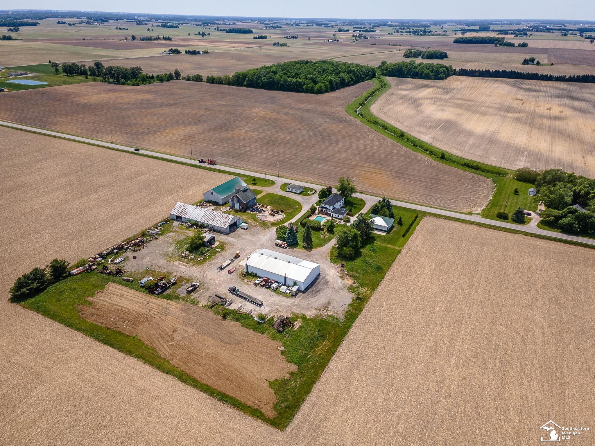 1661 Bucholtz Highway