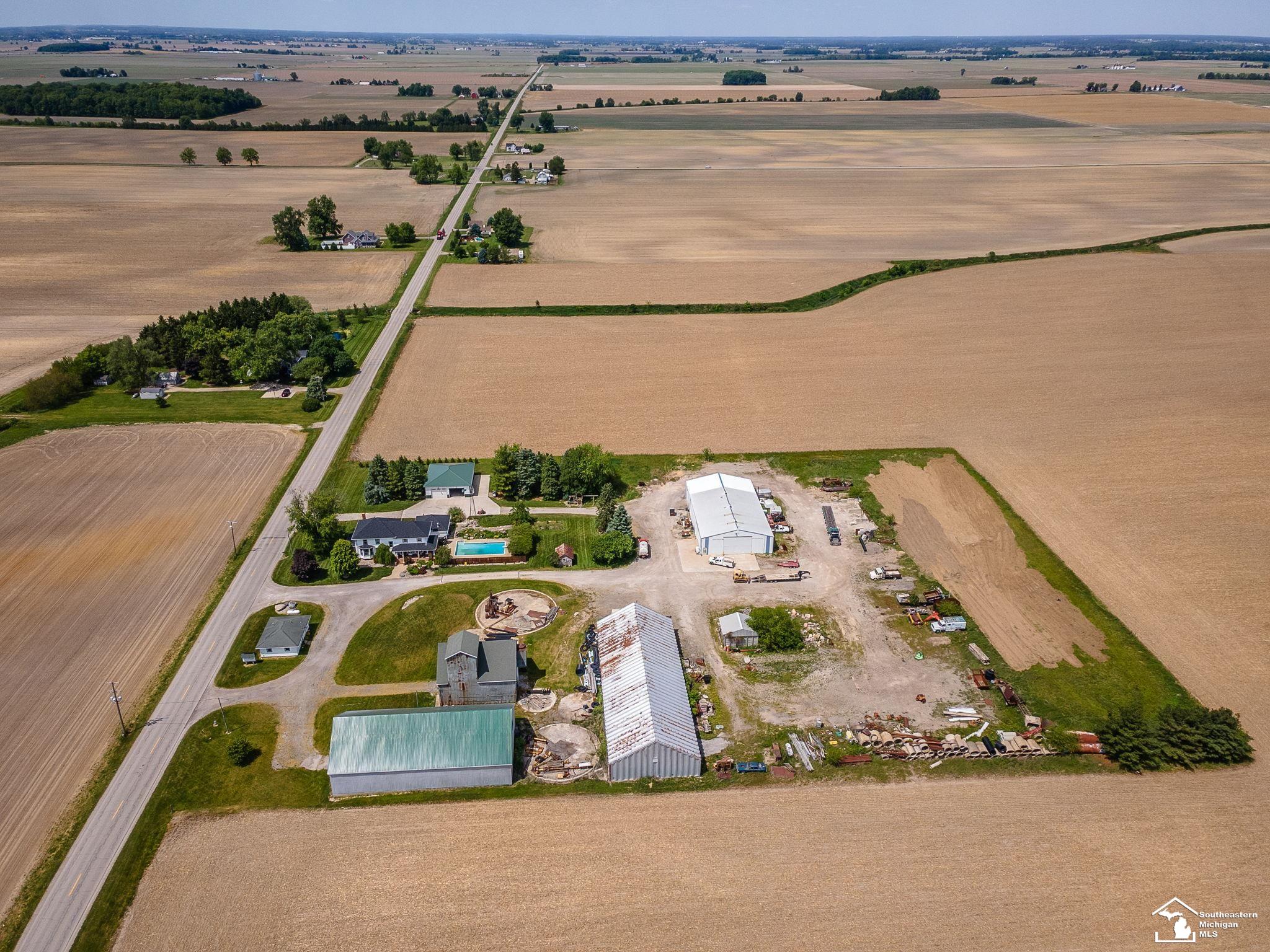 1661 Bucholtz Highway