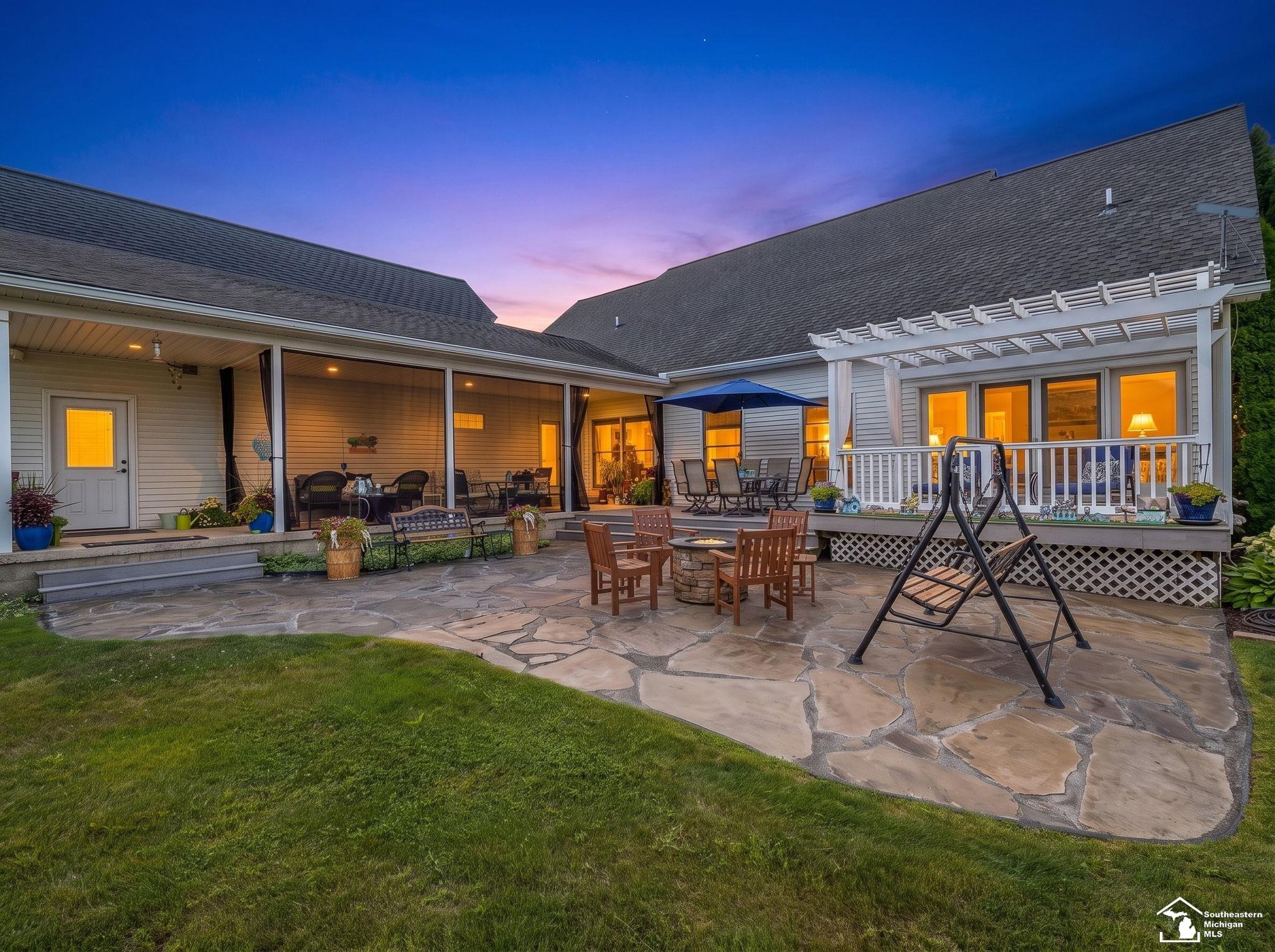 6768 Dennison Road