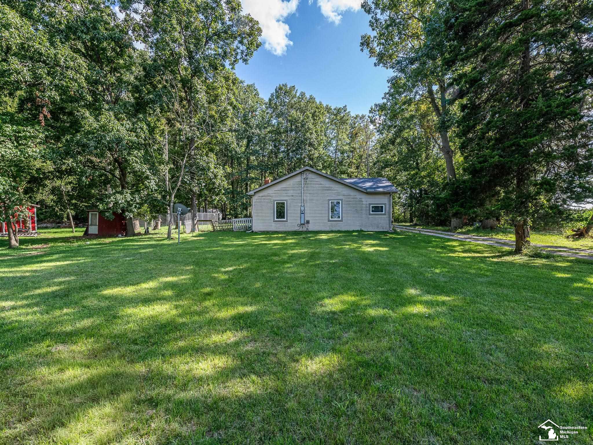 8945 S Custer Road