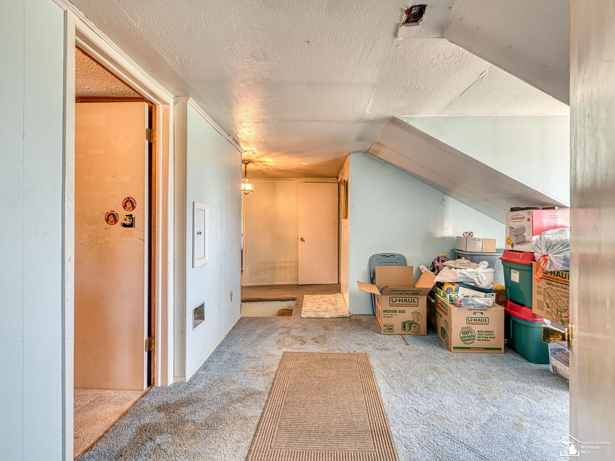 12395 Ida Center