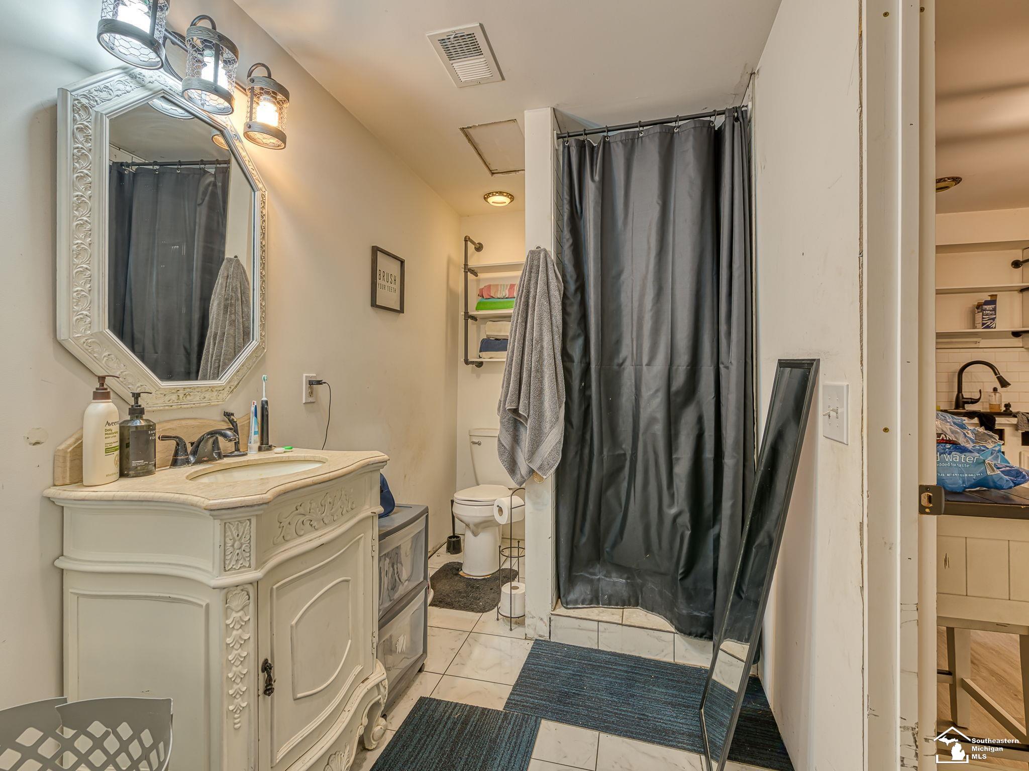 18318 Kent Road
