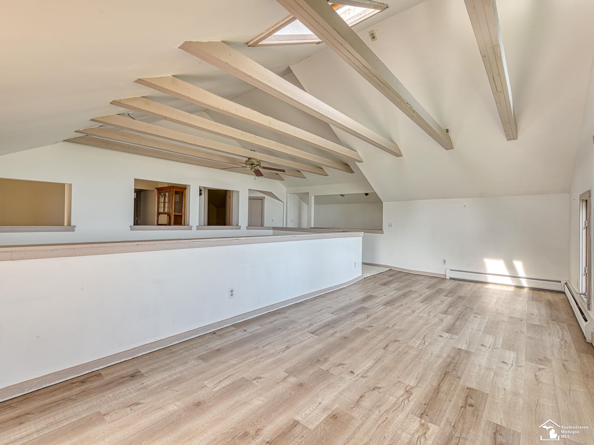 3360 Lakeshore Drive