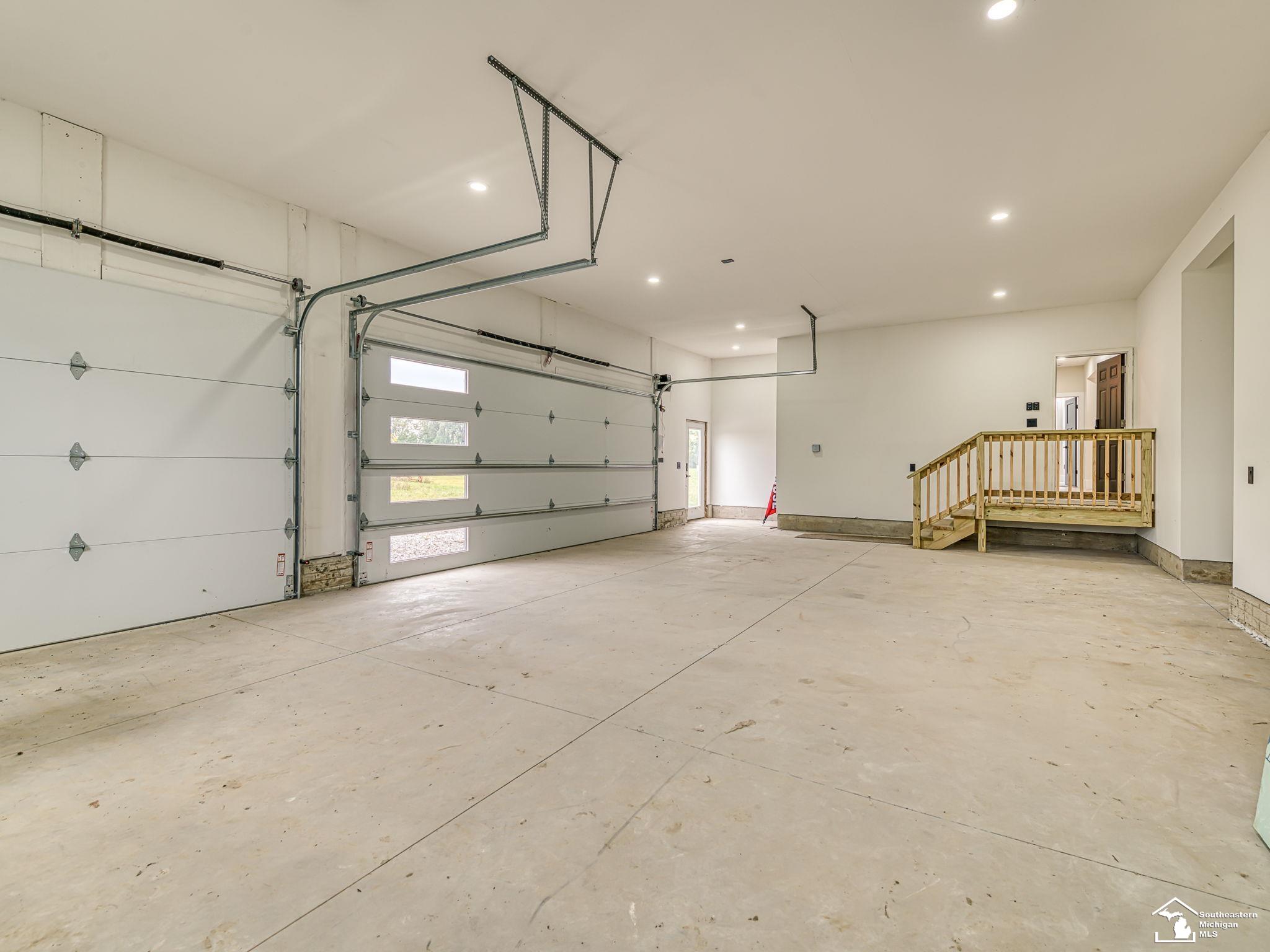 2706 S Custer Road