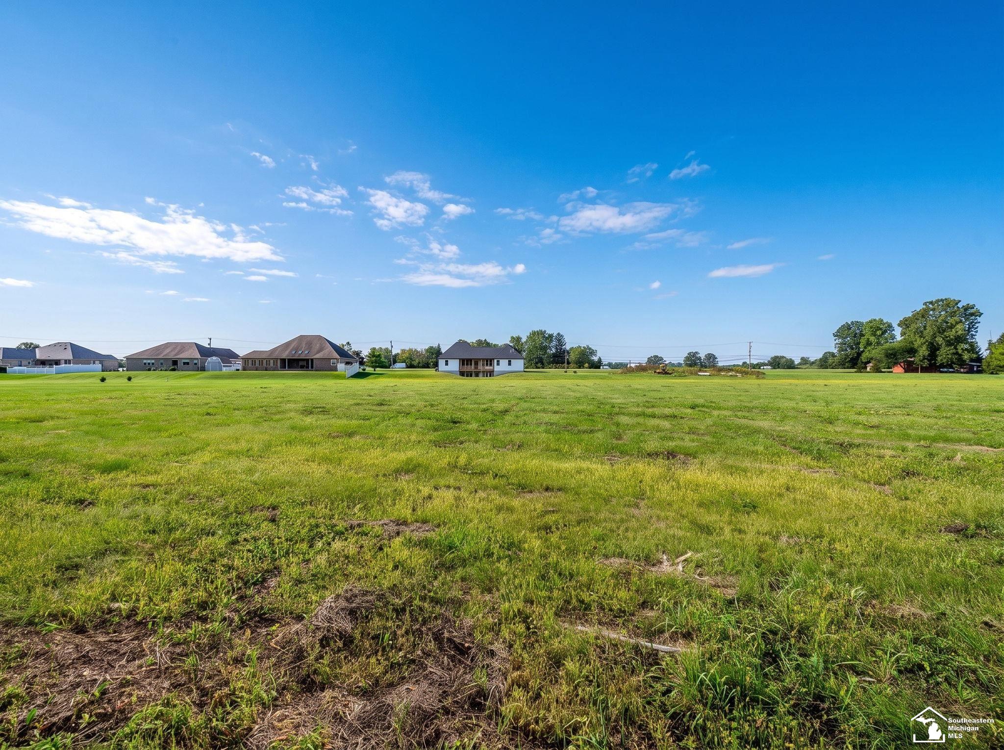 2706 S Custer Road