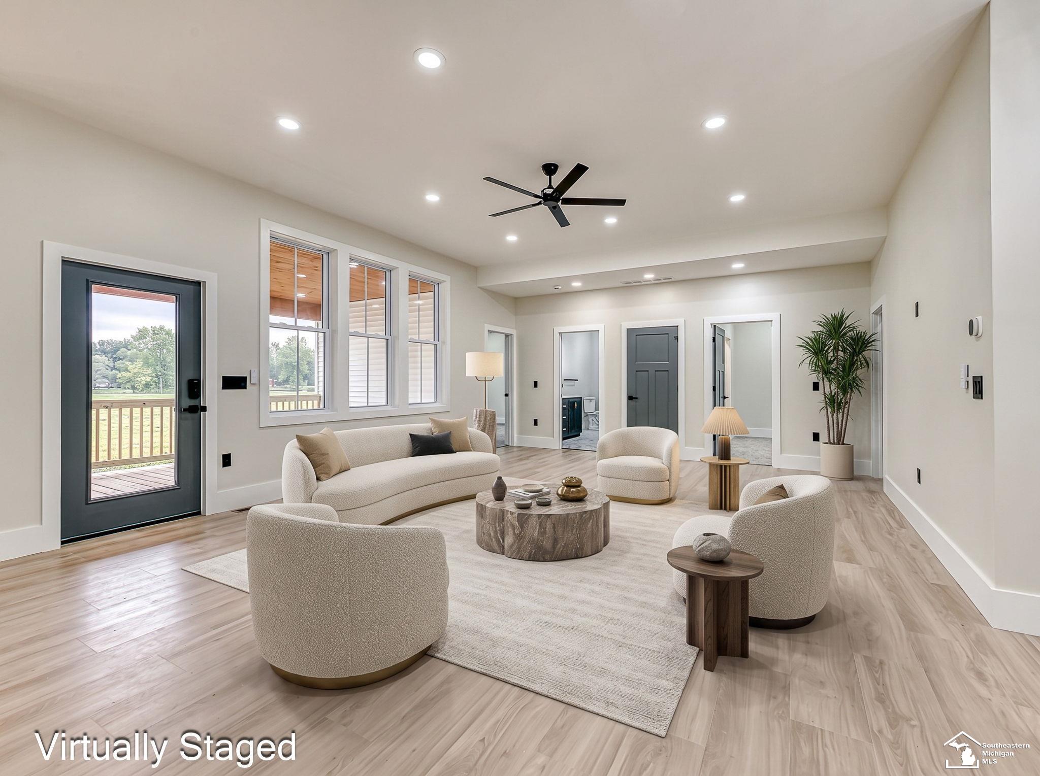 2706 S Custer Road