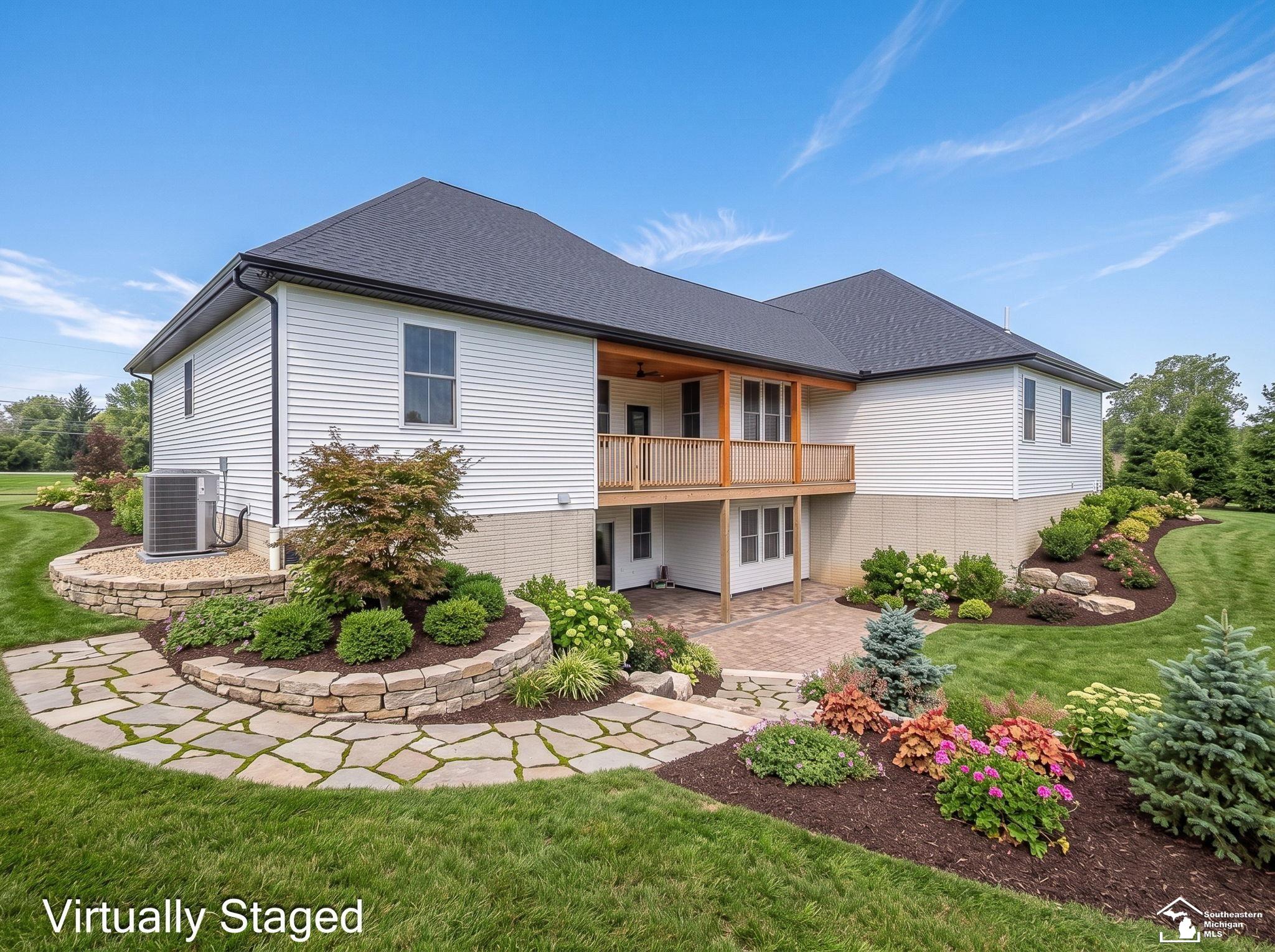 2706 S Custer Road