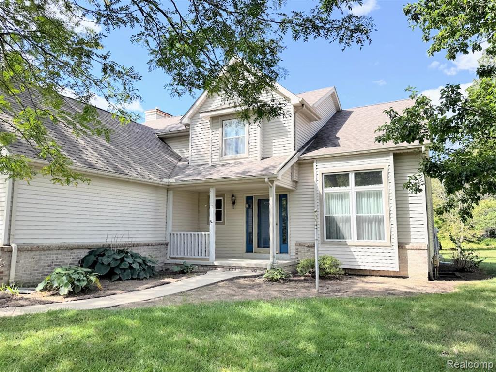 5324 Douglas Road