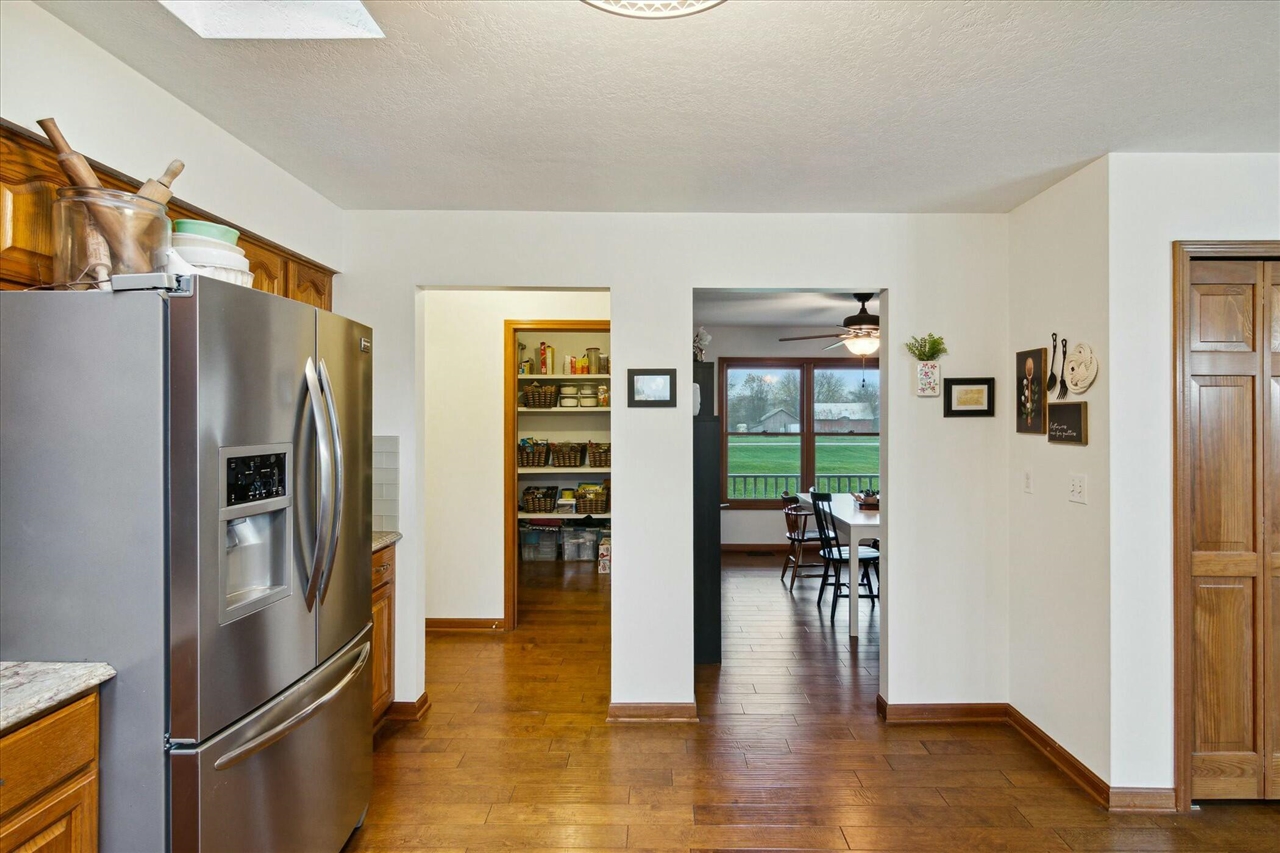 3049 Mentel Road