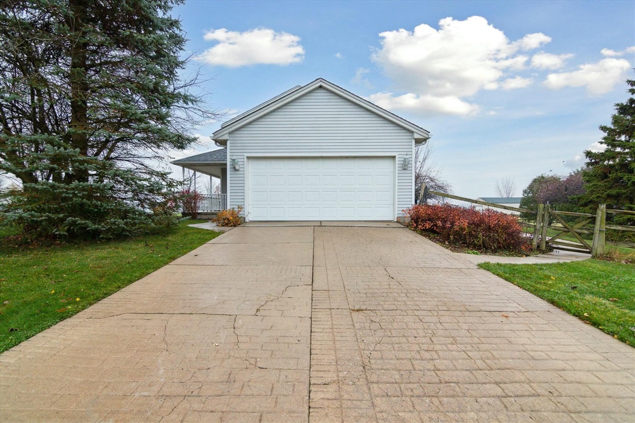 3049 Mentel Road