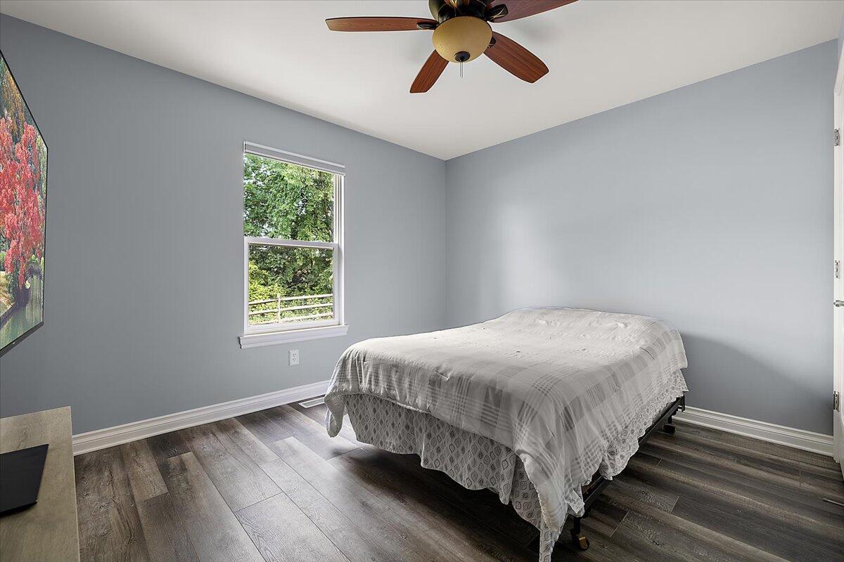 15257 Oak Valley Lane